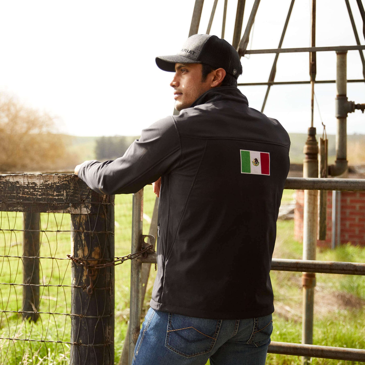 Ariat Men's New Team Softshell MEXICO Jacket Black