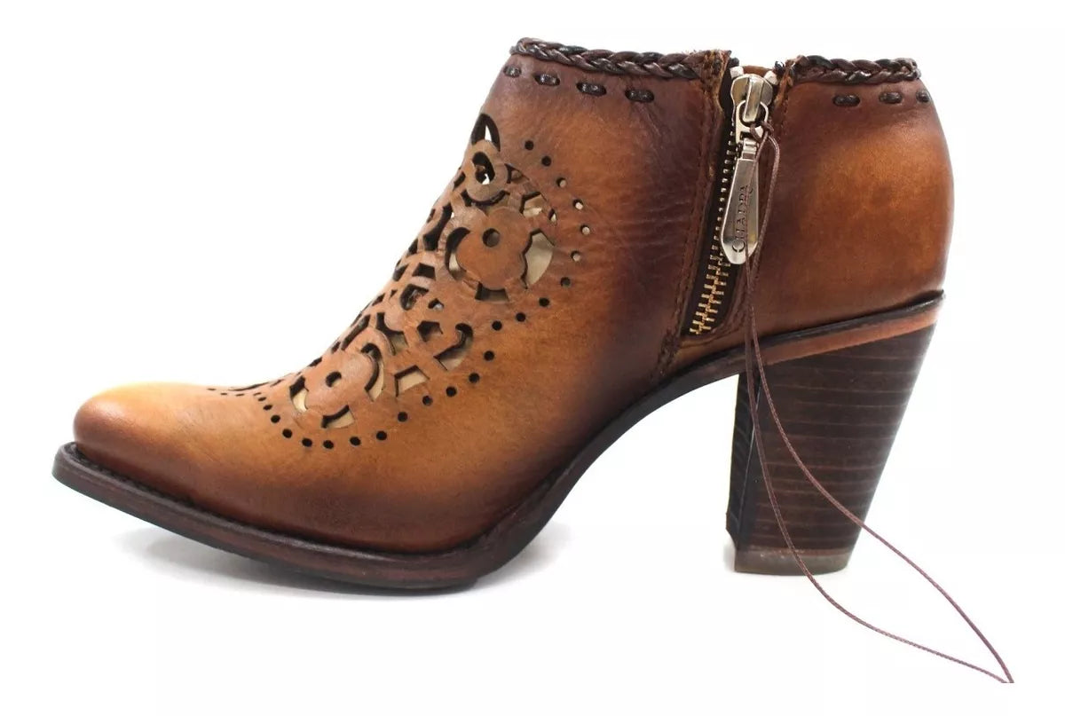 Cuadra Ladies Nut Laser Woven Round Toe Ankle Boot