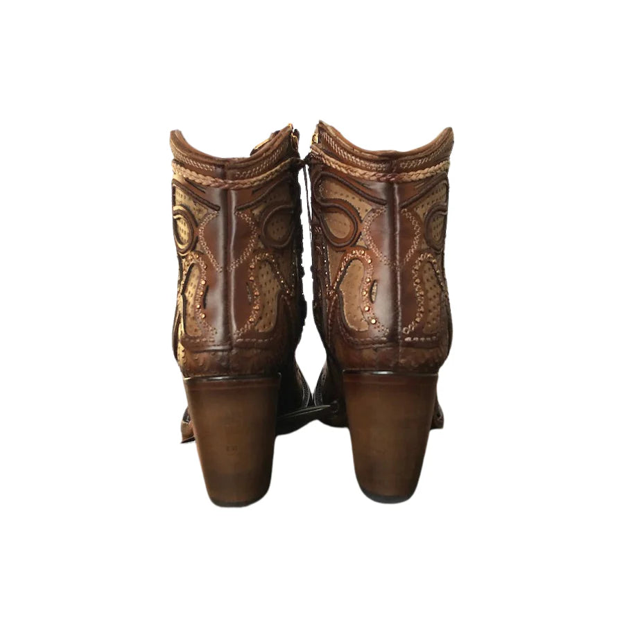 Cuadra Ladies Honey Laser Embroidery Round Toe Ankle Boots