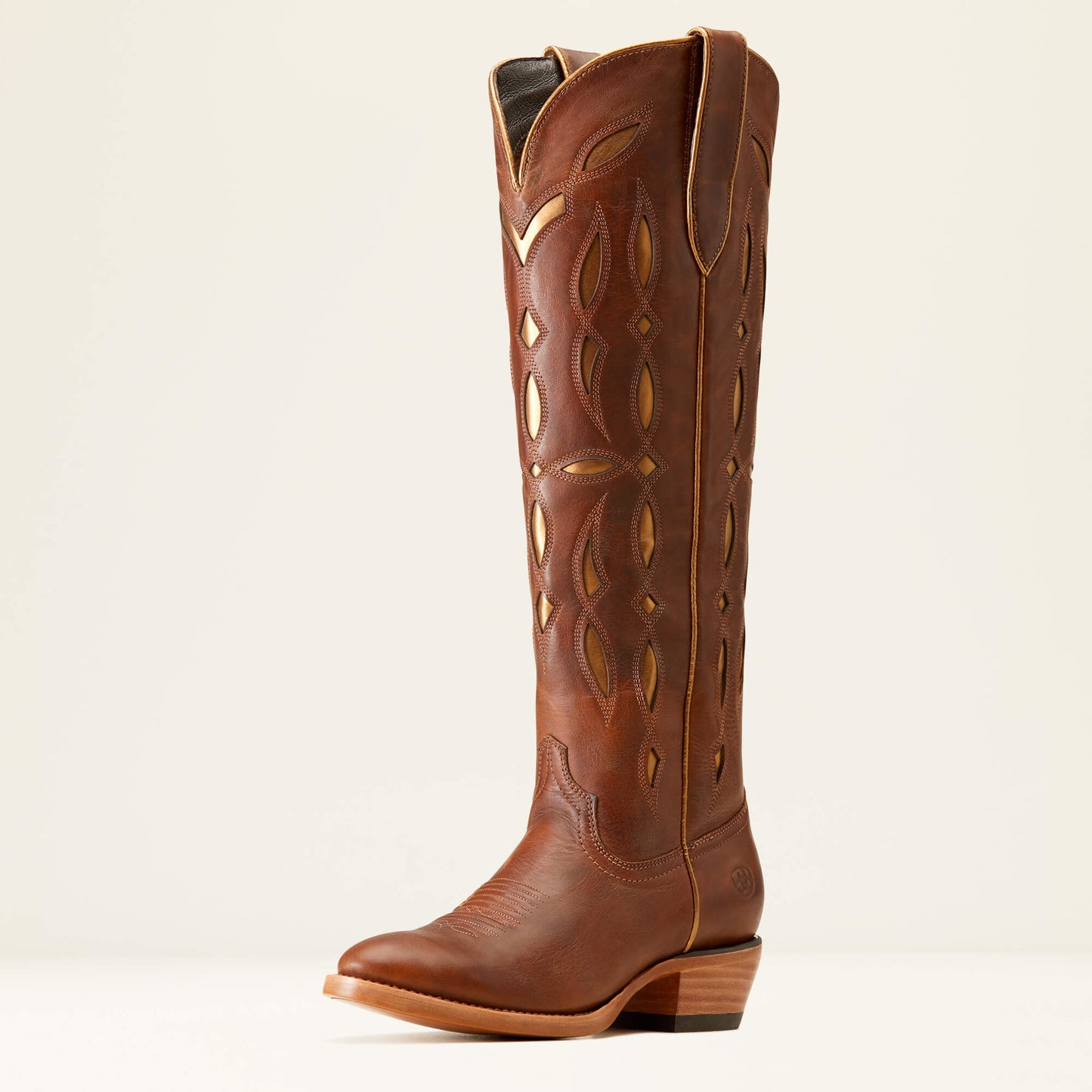 CHIC BROWN