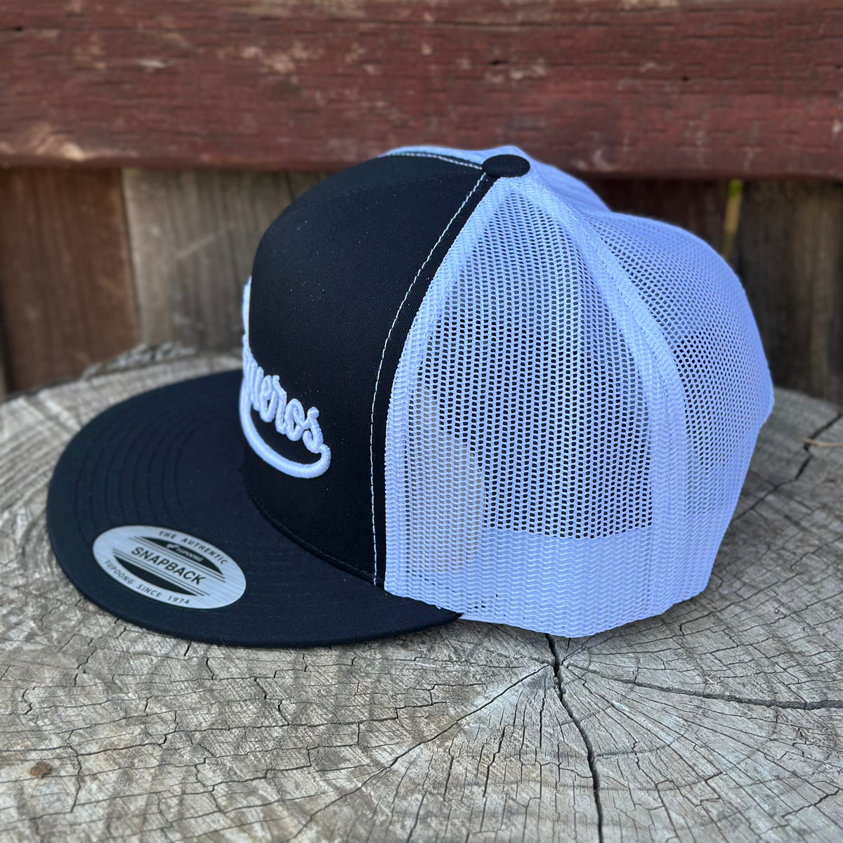 Los Vaqueros LV Signature Snapback Flat Brim Black/White