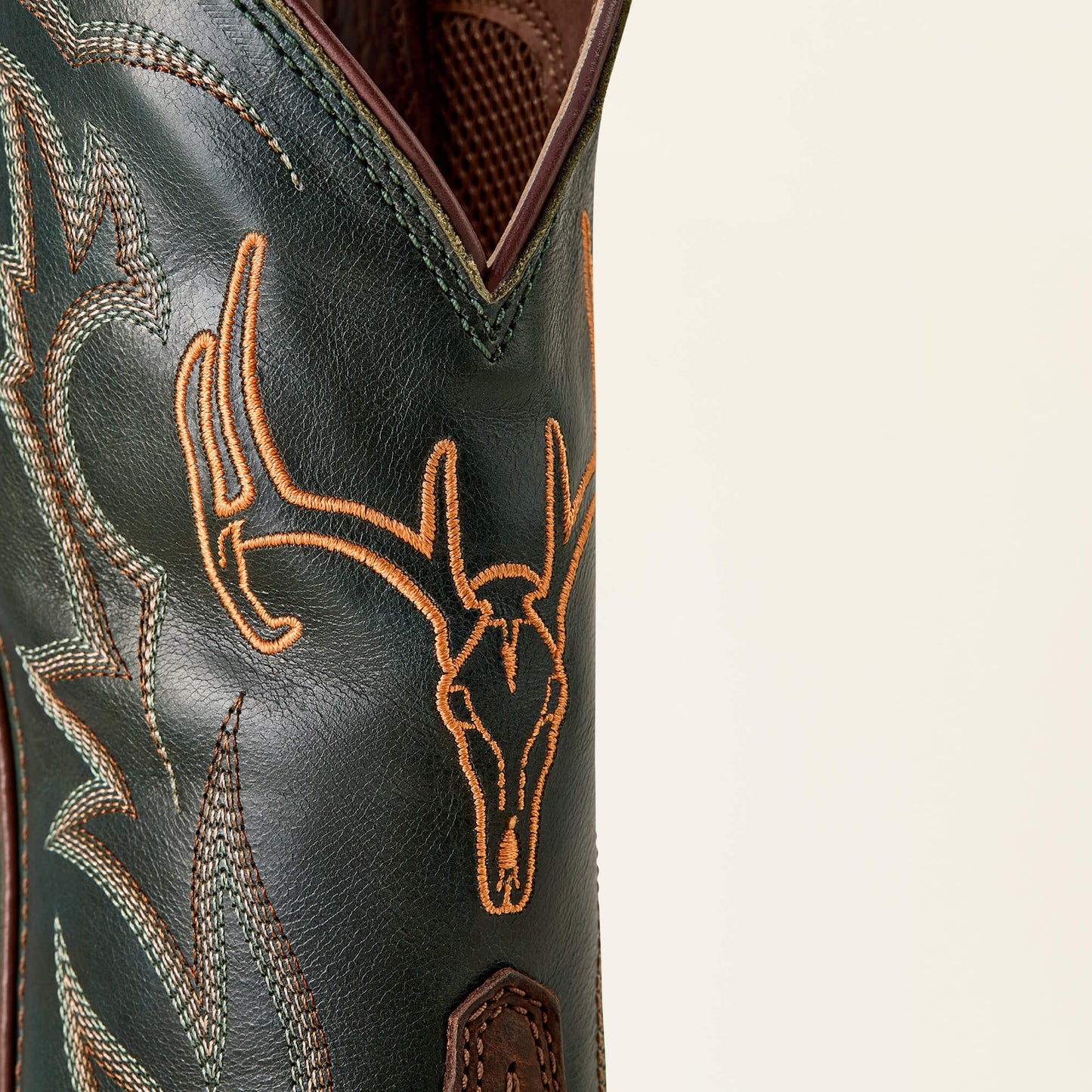 BROWN OILED ROWDY|TACK GREEN
