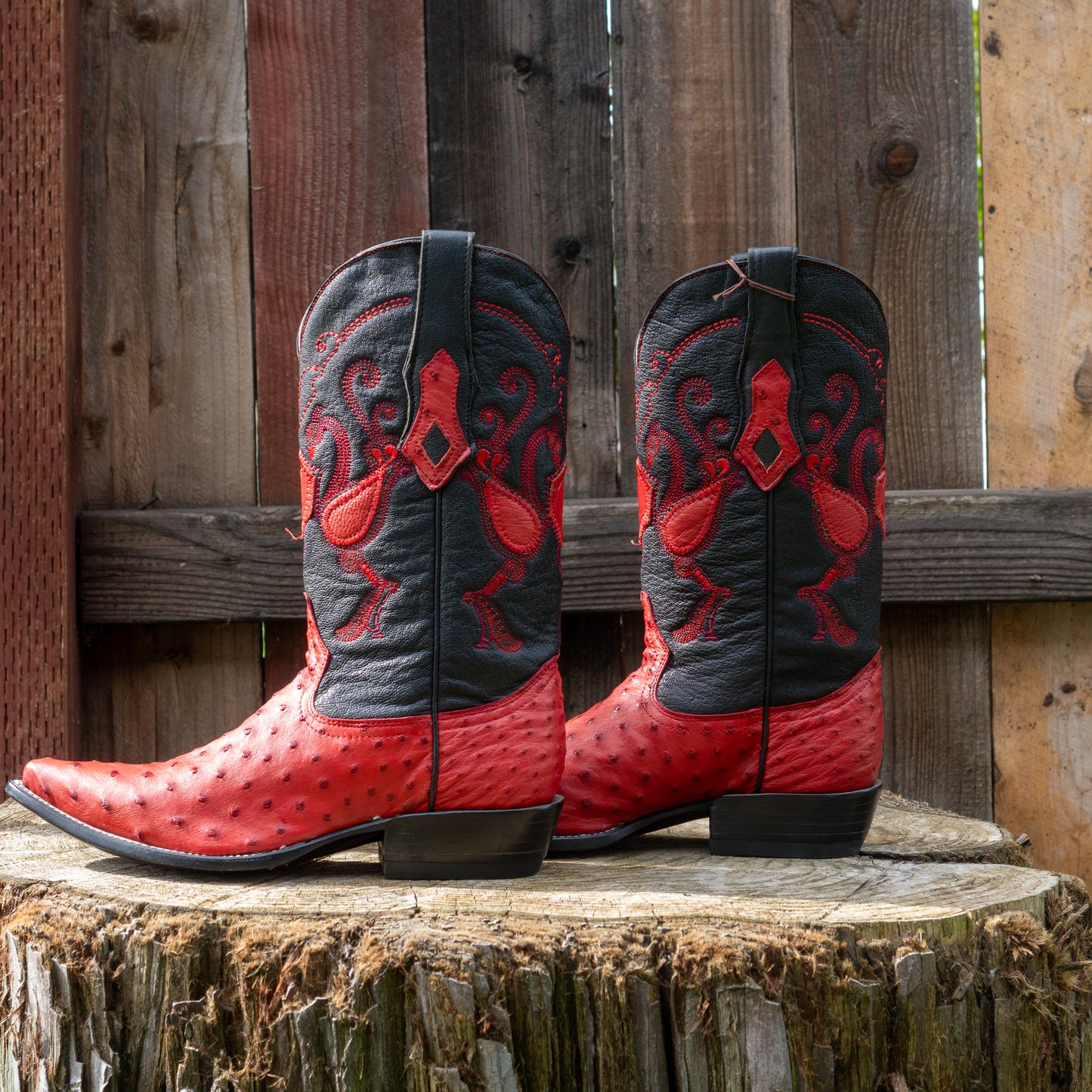 Cuadra Men's Ostrich Cowboy Boots in Red