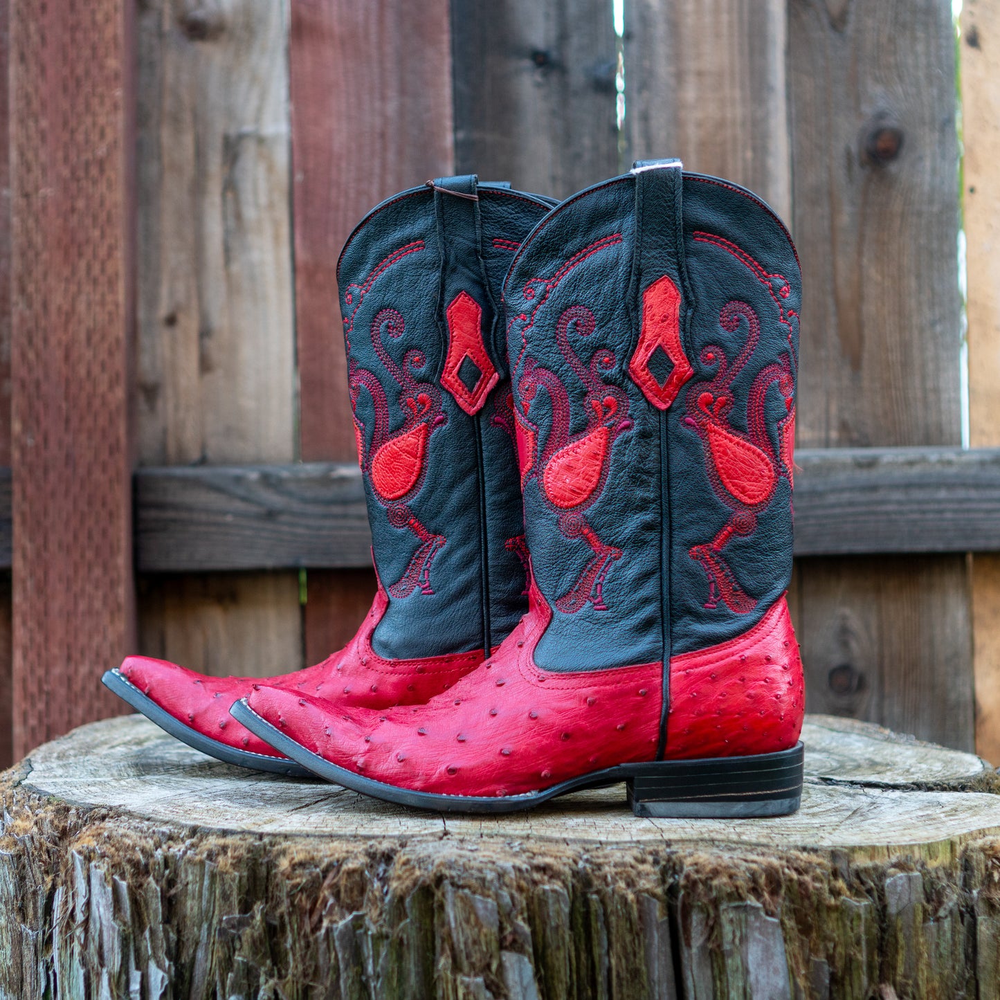 Cuadra Men's Ostrich Cowboy Boots in Red