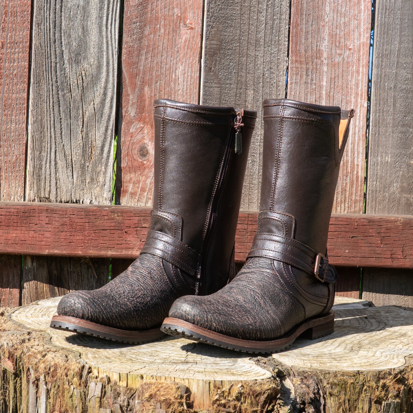 Cuadra Men's Fusion Black Shark Laser Round Toe Boots