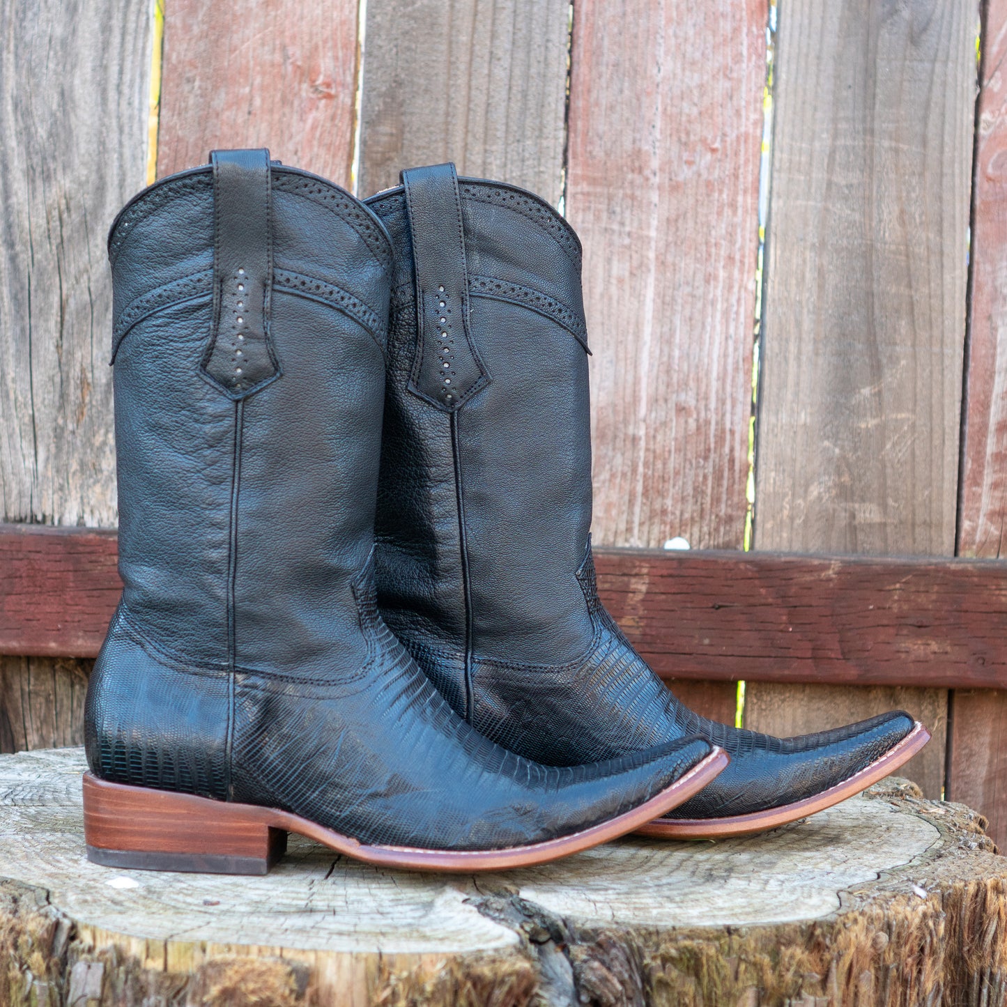 Cuadra Men's Black Lizard Teju Cowboy Boots
