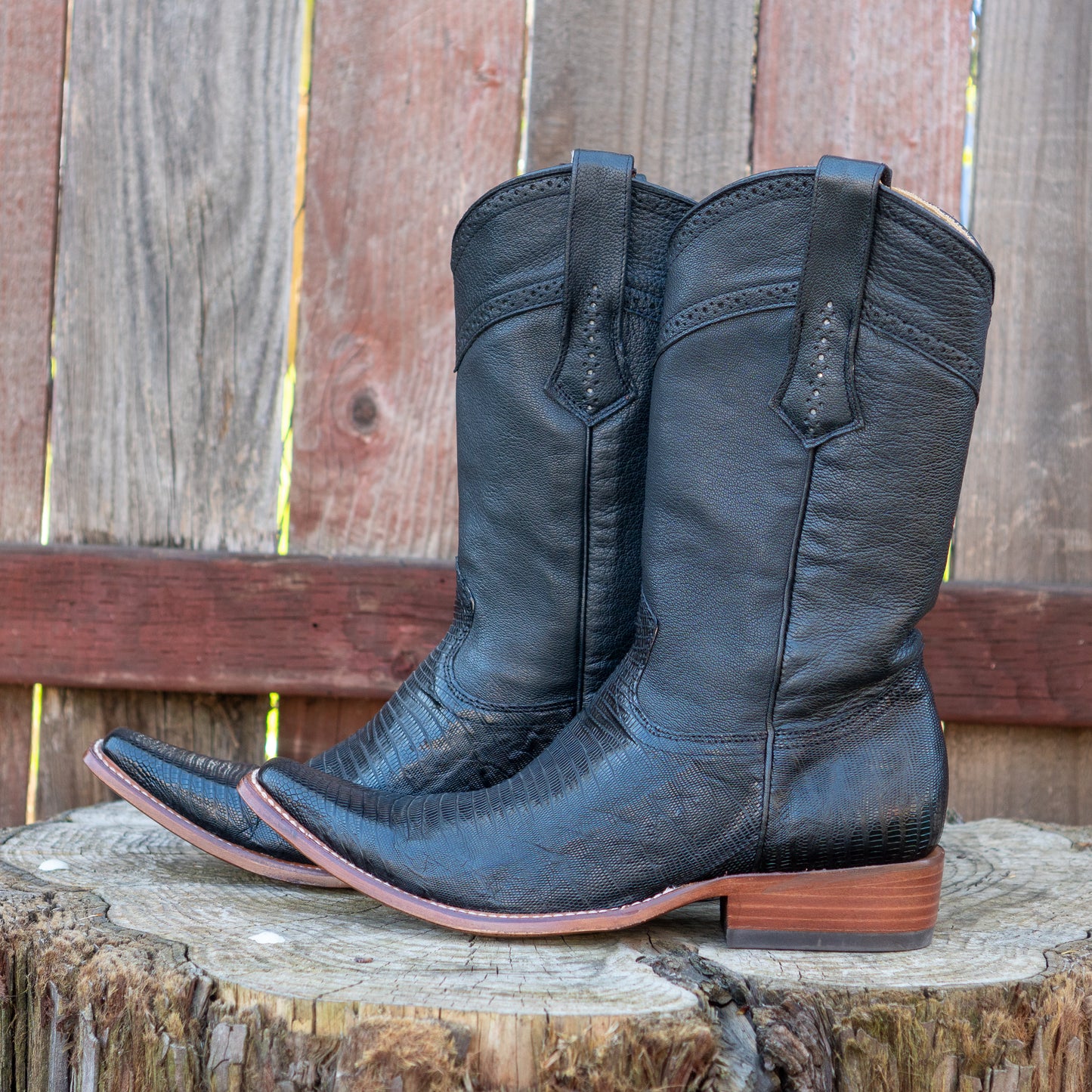 Cuadra Men's Black Lizard Teju Cowboy Boots