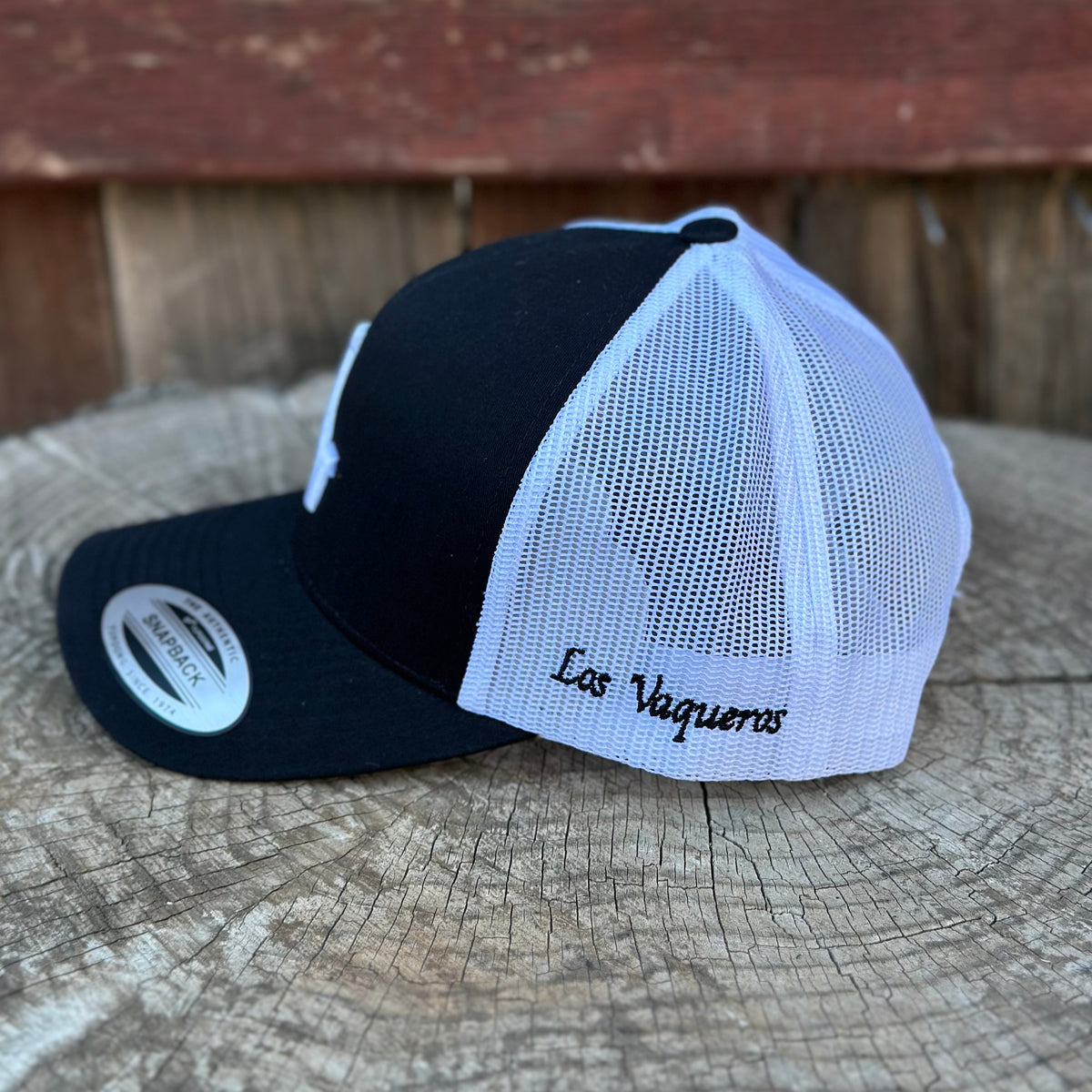 Los Vaqueros LV Logo Curved Brim Snapback Black/White