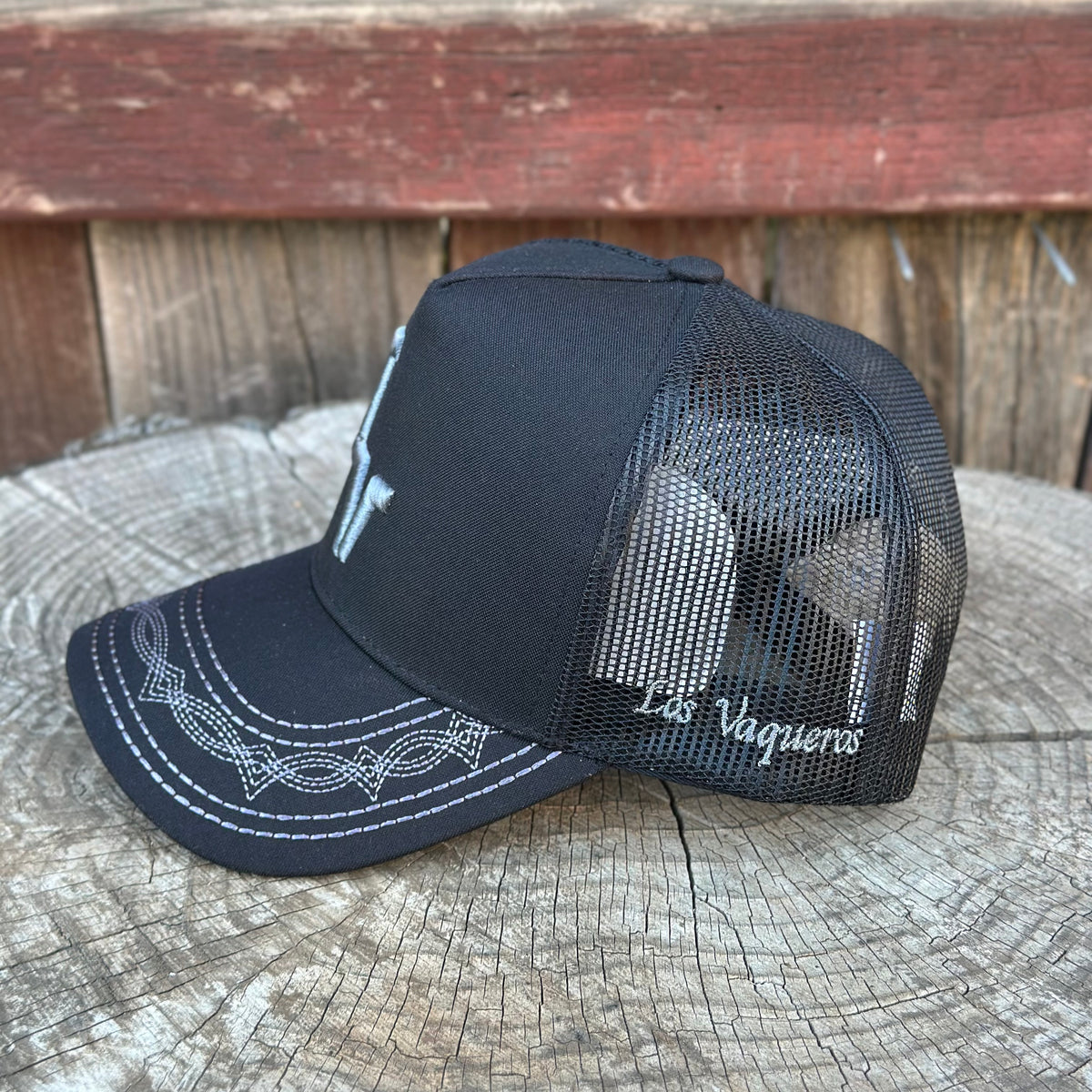 Los Vaqueros LV Logo Roper Curved Brim Snapback Black