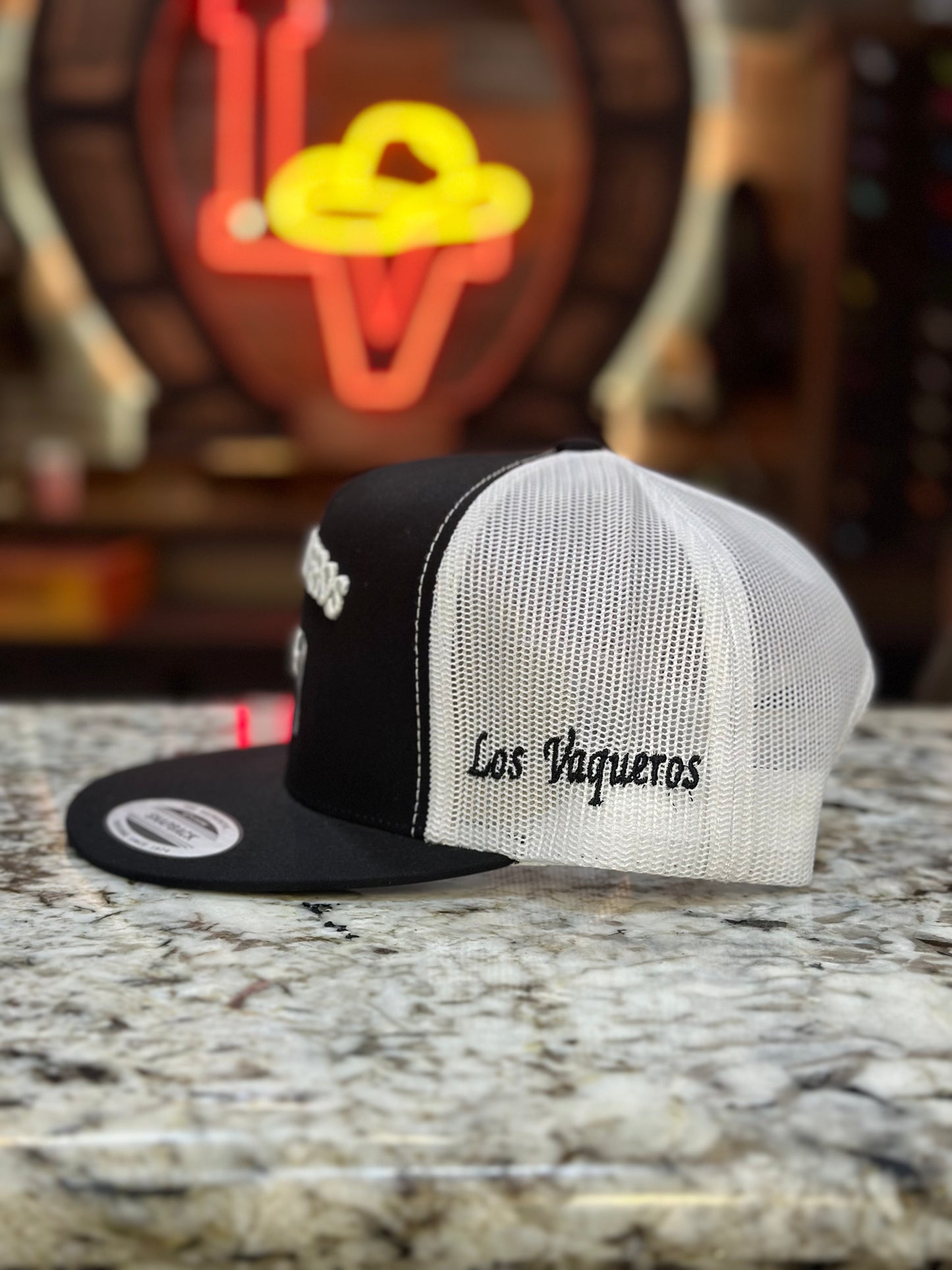 Los Vaqueros Donkey Snapback Black