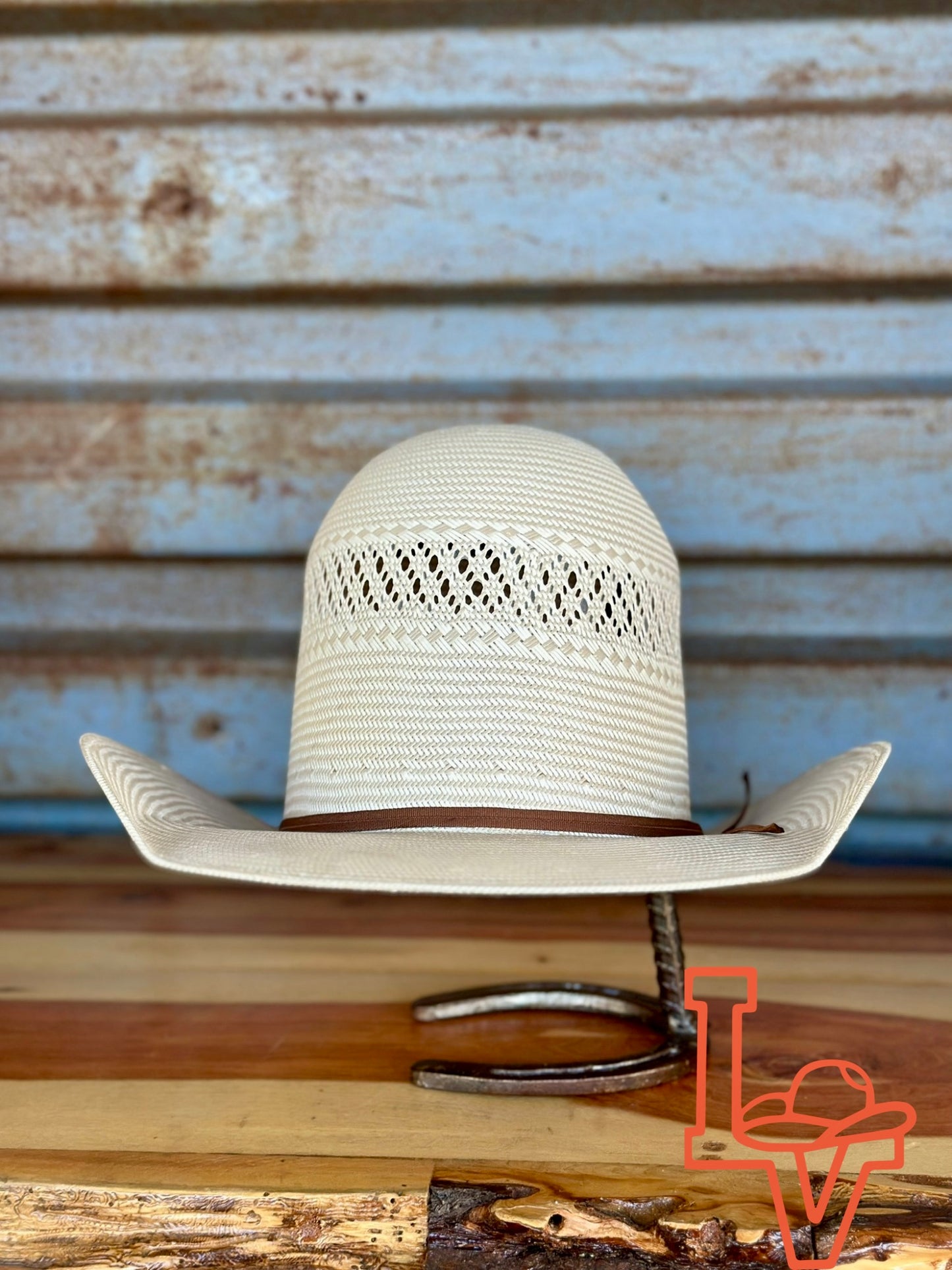 Laredo Straw Hat Tall Crown Charol Tan White “31/2”in Brim