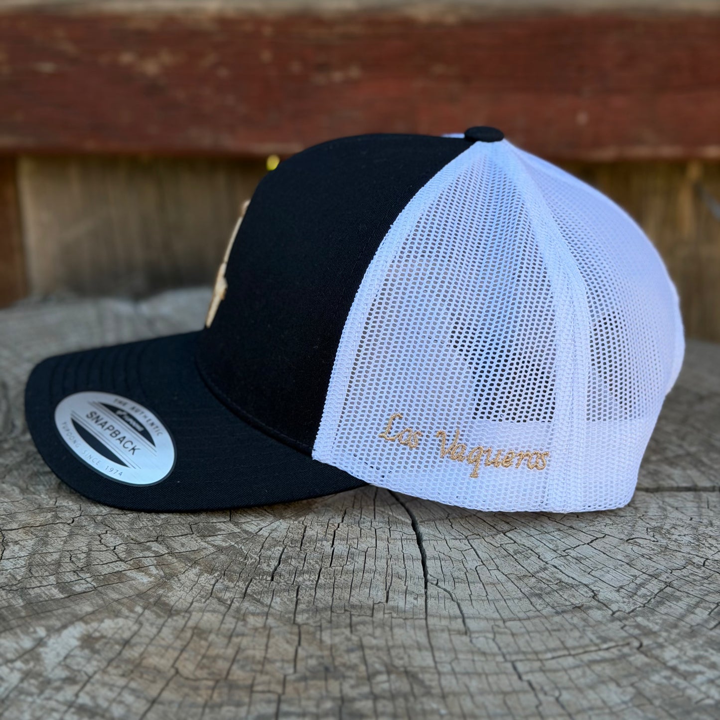 Los Vaqueros LV Logo Curved Brim Snapback Black/White