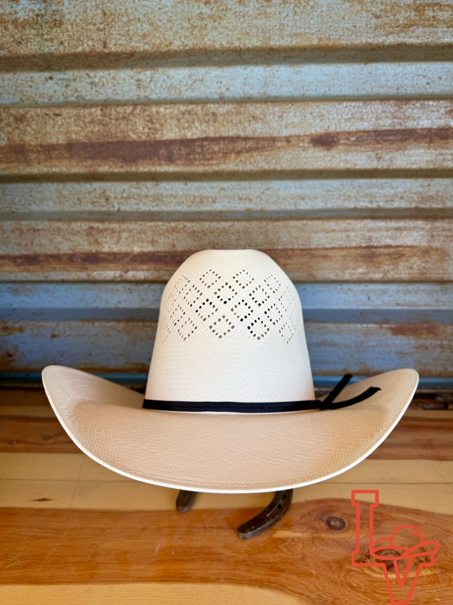 Los Vaqueros Straw Hat Tall Crown Shooting Diamond White