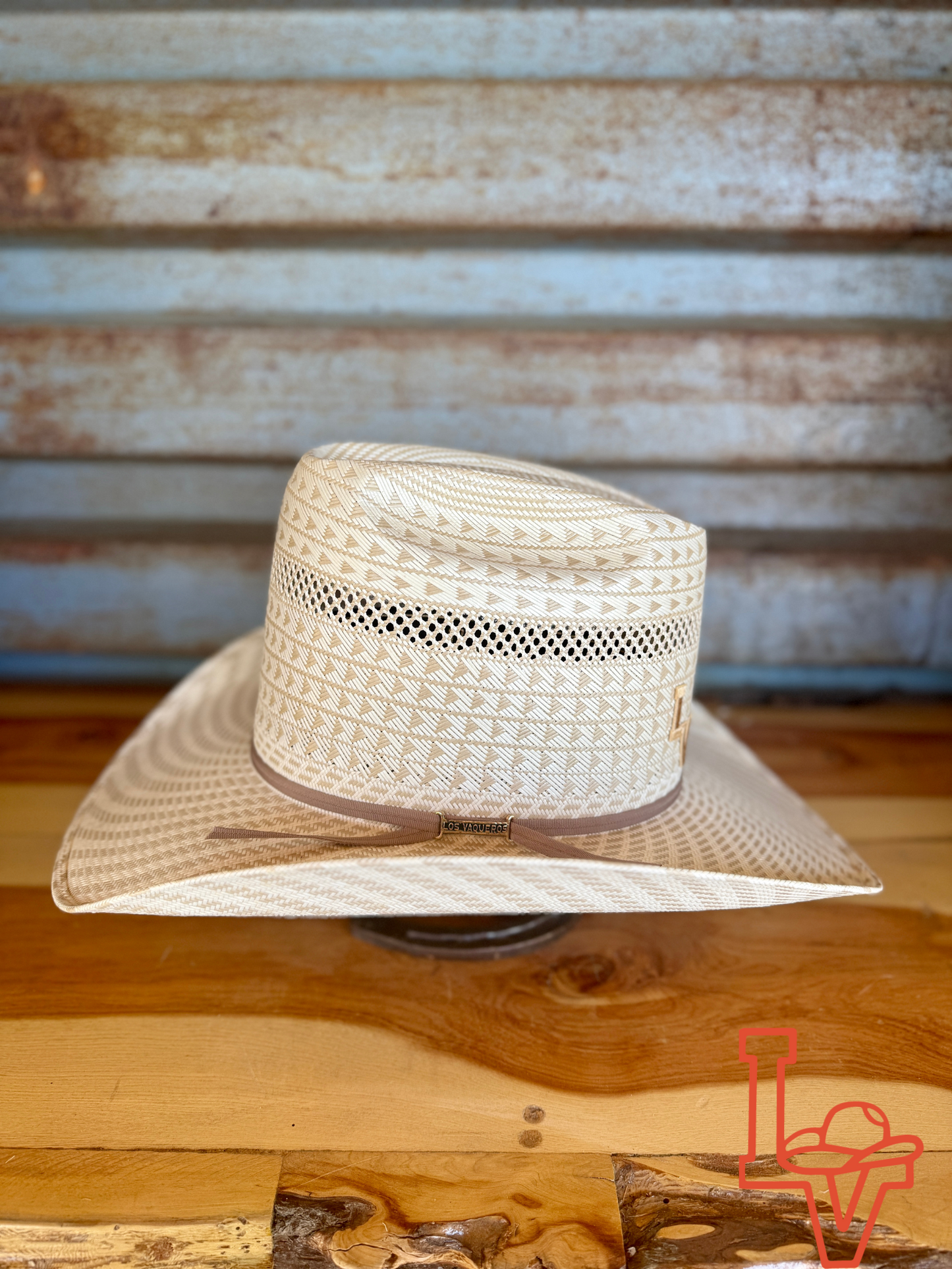 Los Vaqueros Straw Hat Tall Crown Disco Tan White