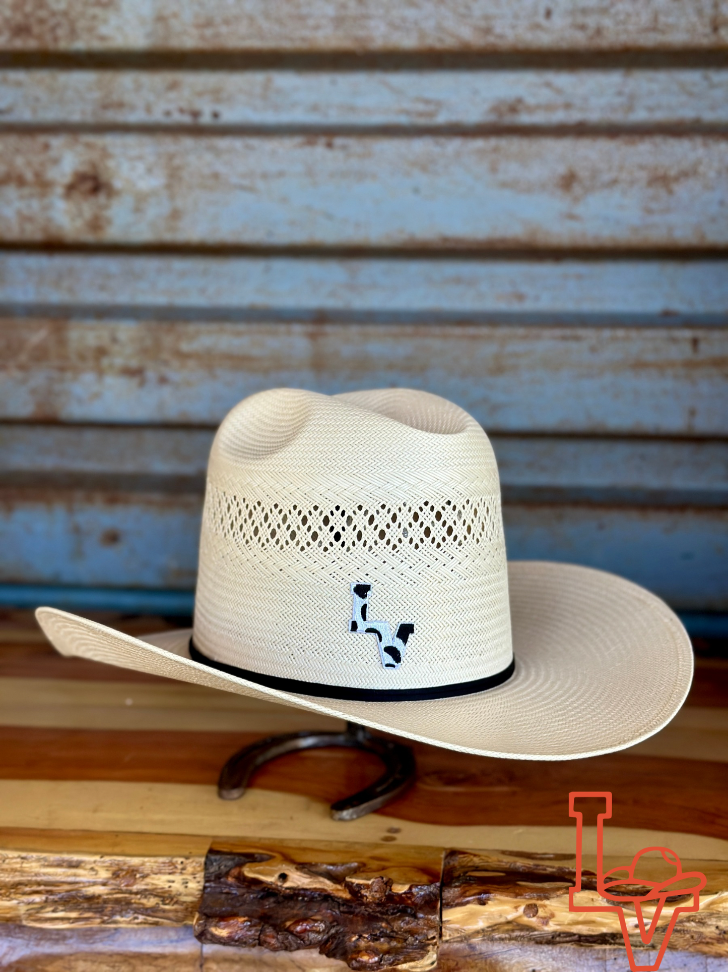 Valtierra Straw Hat Tall Crown Short Horn White