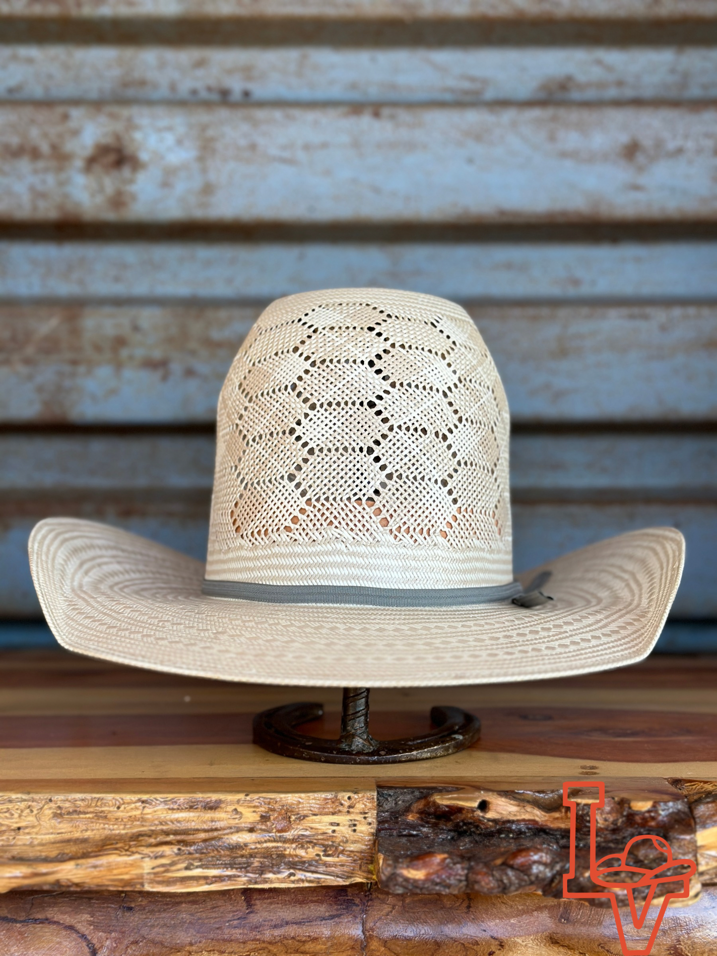 Laredo Straw Hat Tall Crown Honey Comb Tan/White