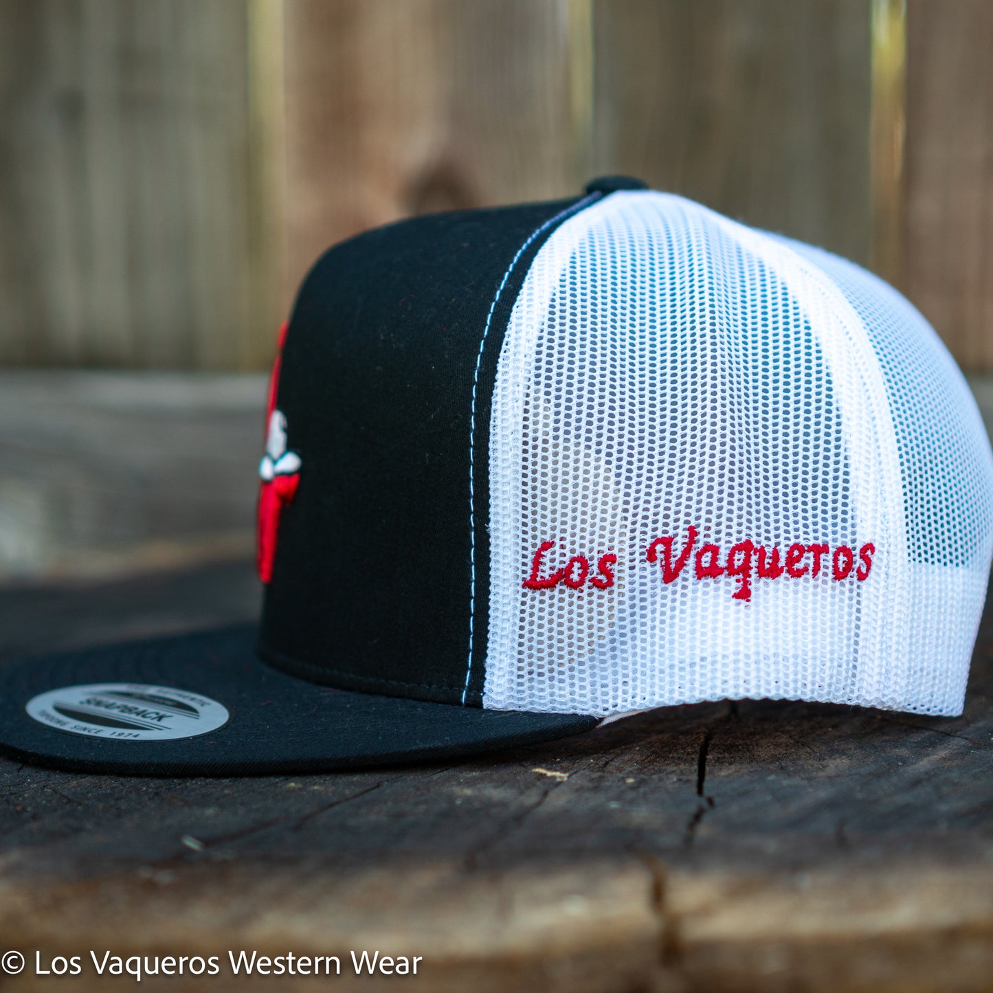 Los Vaqueros Sombrerito LV Logo Snapback Black/White