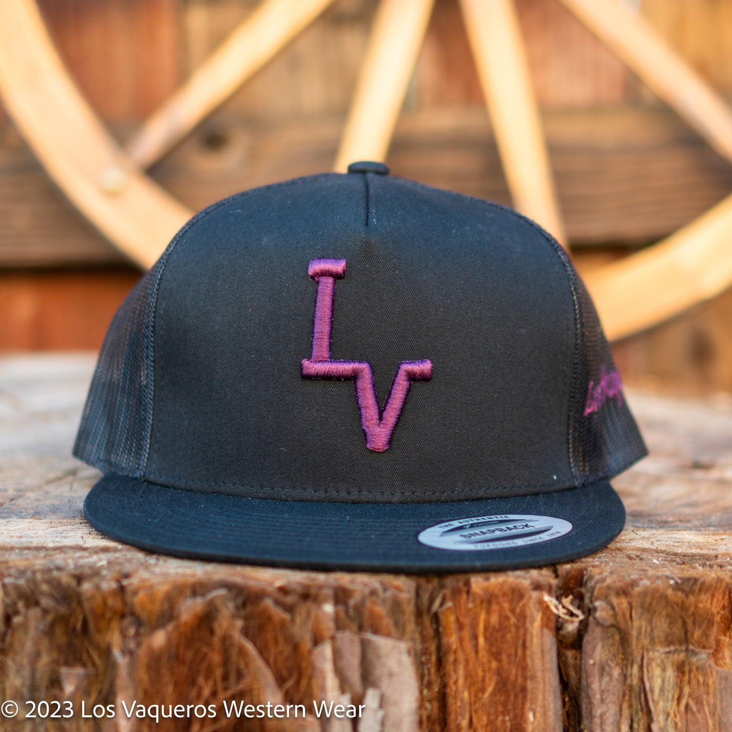 Los Vaqueros LV Logo Snapback Black