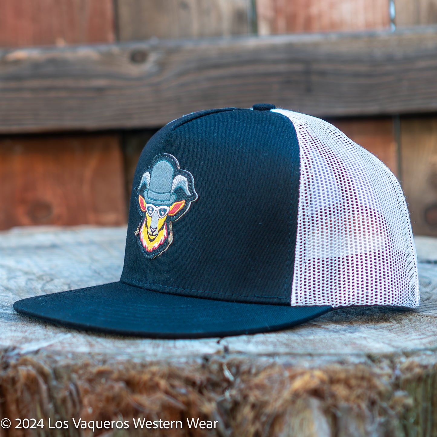 Los Vaqueros x Arctic Hatters CaliGoat Snapback Black/White