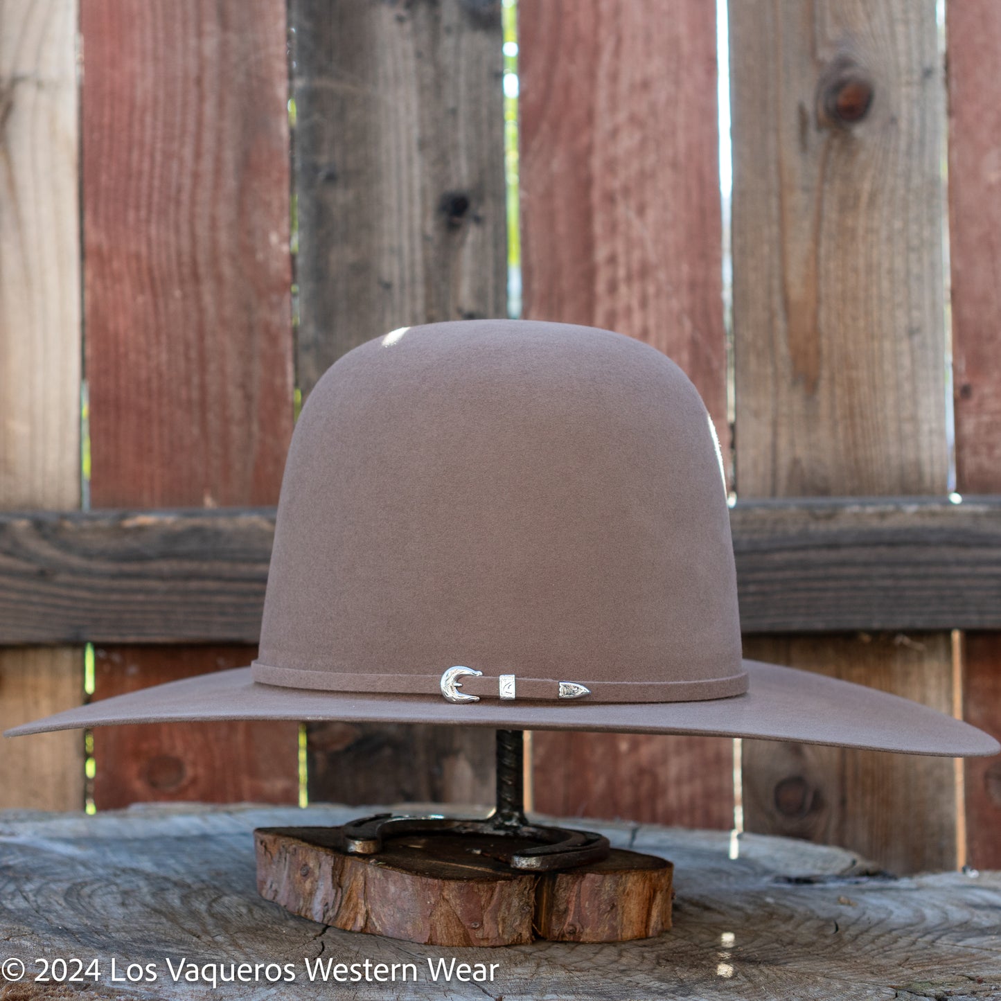 Rodeo King 10X Beaver Felt Hat Regular Crown Tan Belly