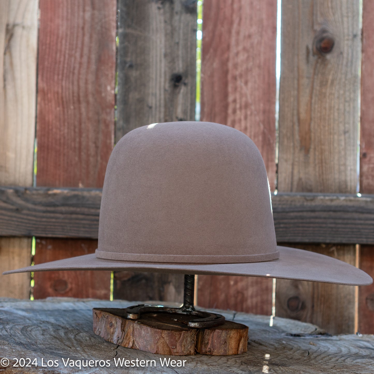 Rodeo King 10X Beaver Felt Hat Regular Crown Tan Belly