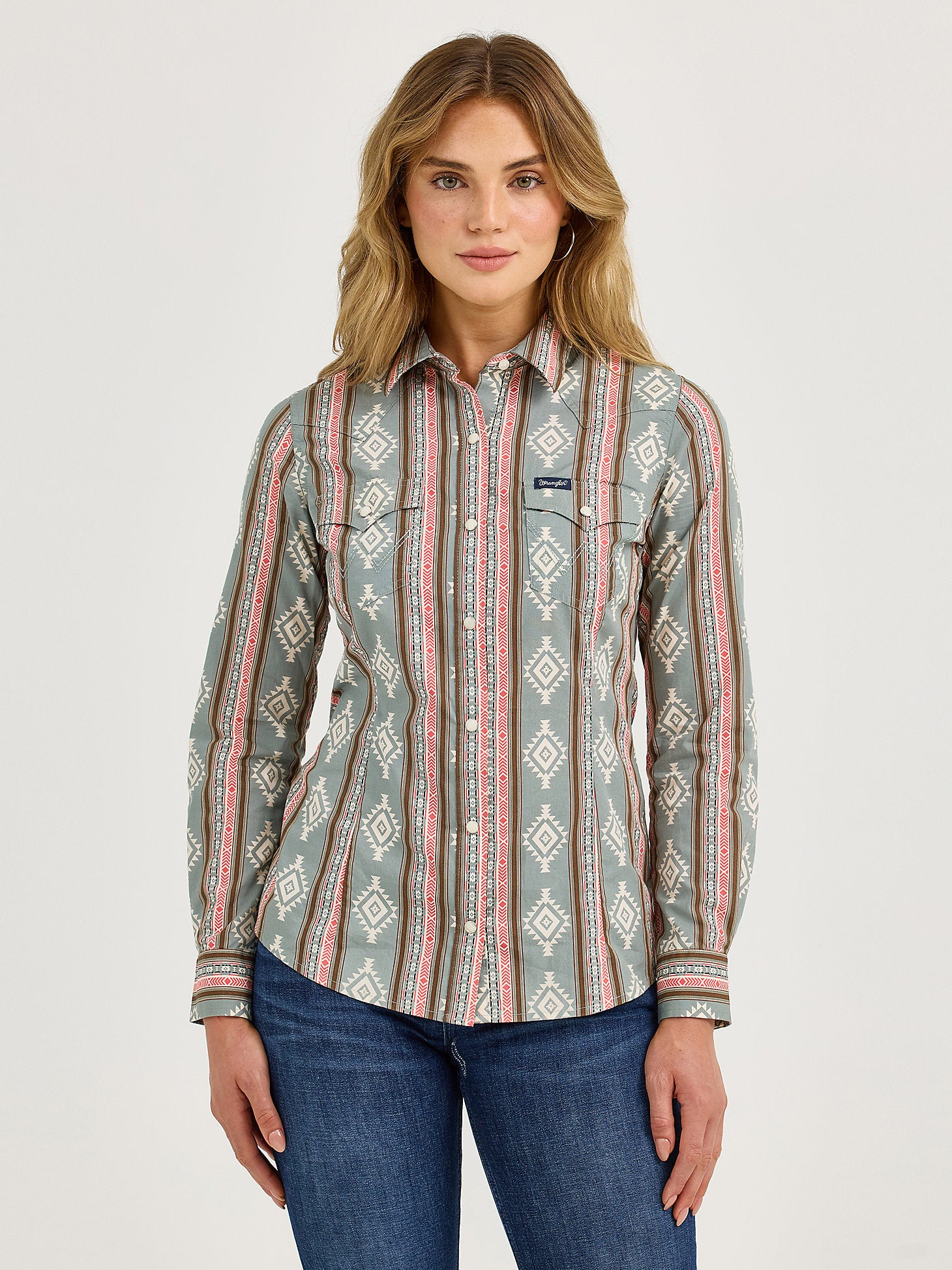 elsa dress disney shop 112371900 Wrangler Women's Retro Western Dress Long Sleeve Snap Shirt main image 0
