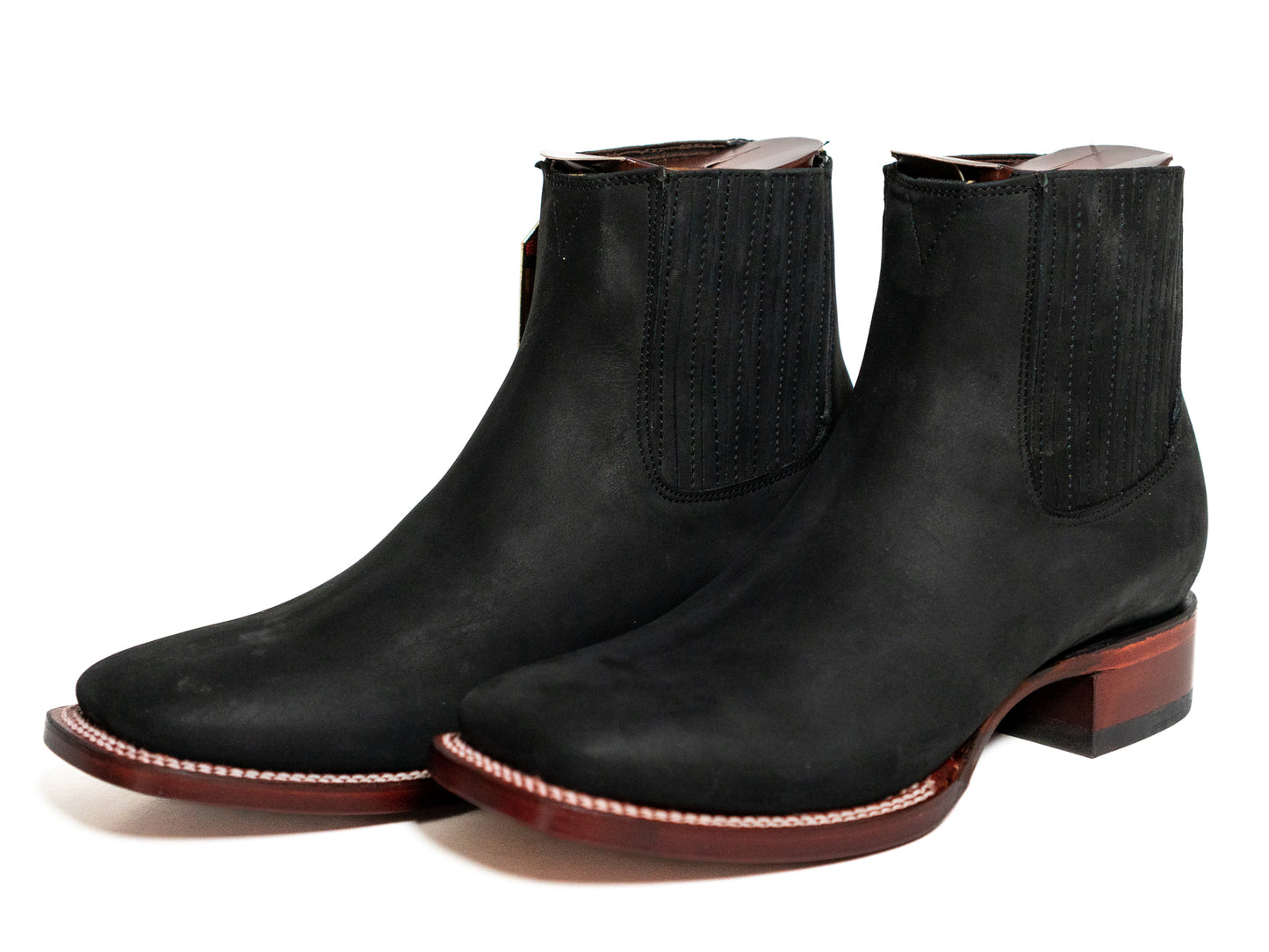NOBUCK BLACK