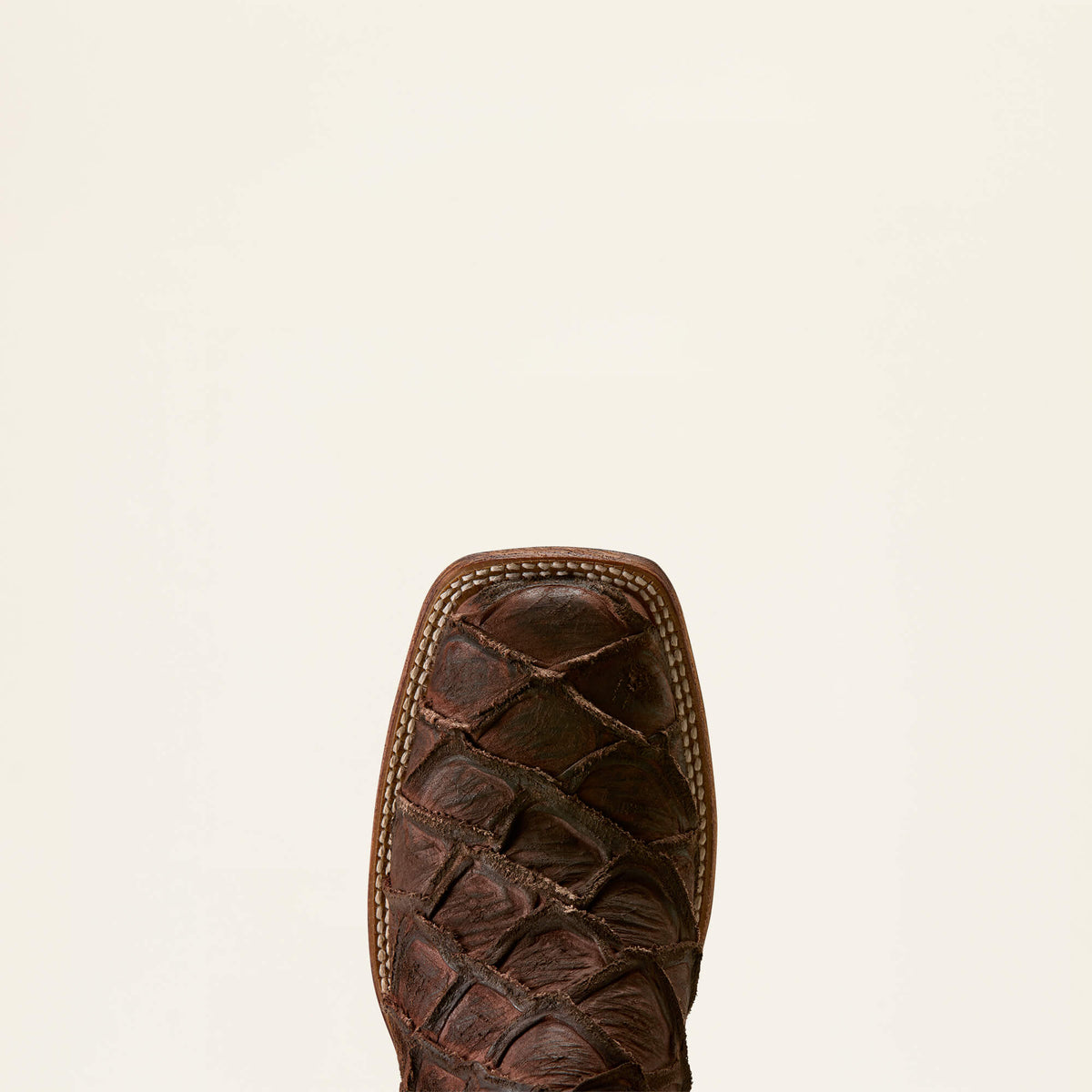 10080345_toe_warm.jpg