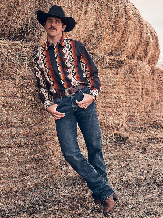 Men's Wrangler Retro® Slim Fit Bootcut Jean in Oakdale