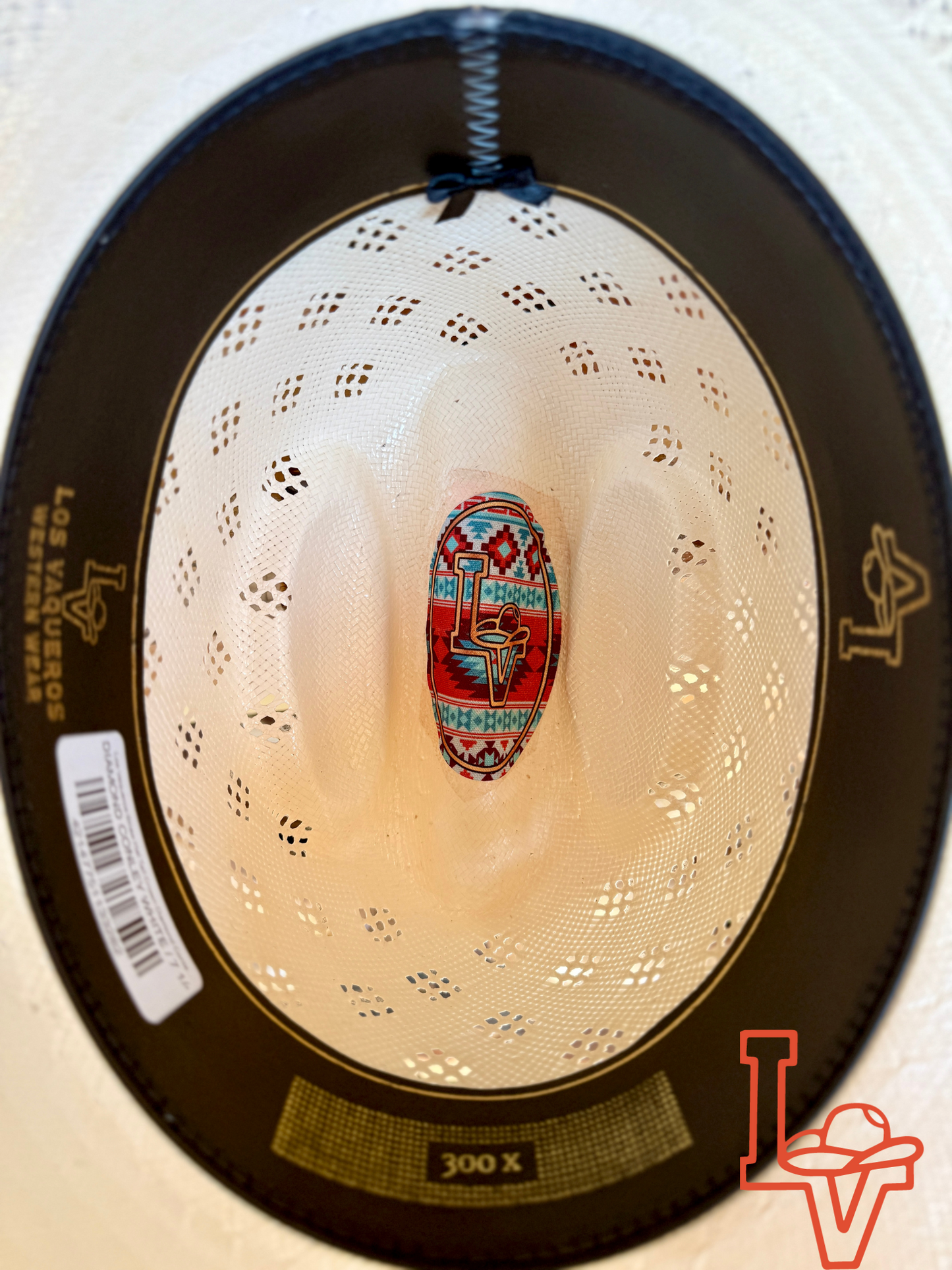 Los Vaqueros Straw Hat Tall Crown Diamond Conley White