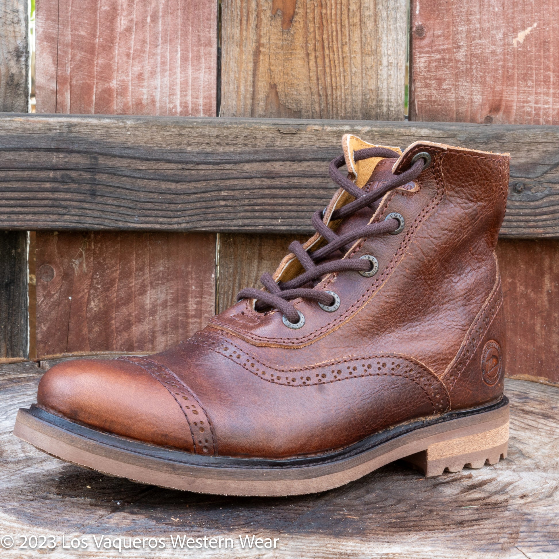 Siete Leguas Men's Paddock Wingtip Lace-Up Boot Whisky – Los