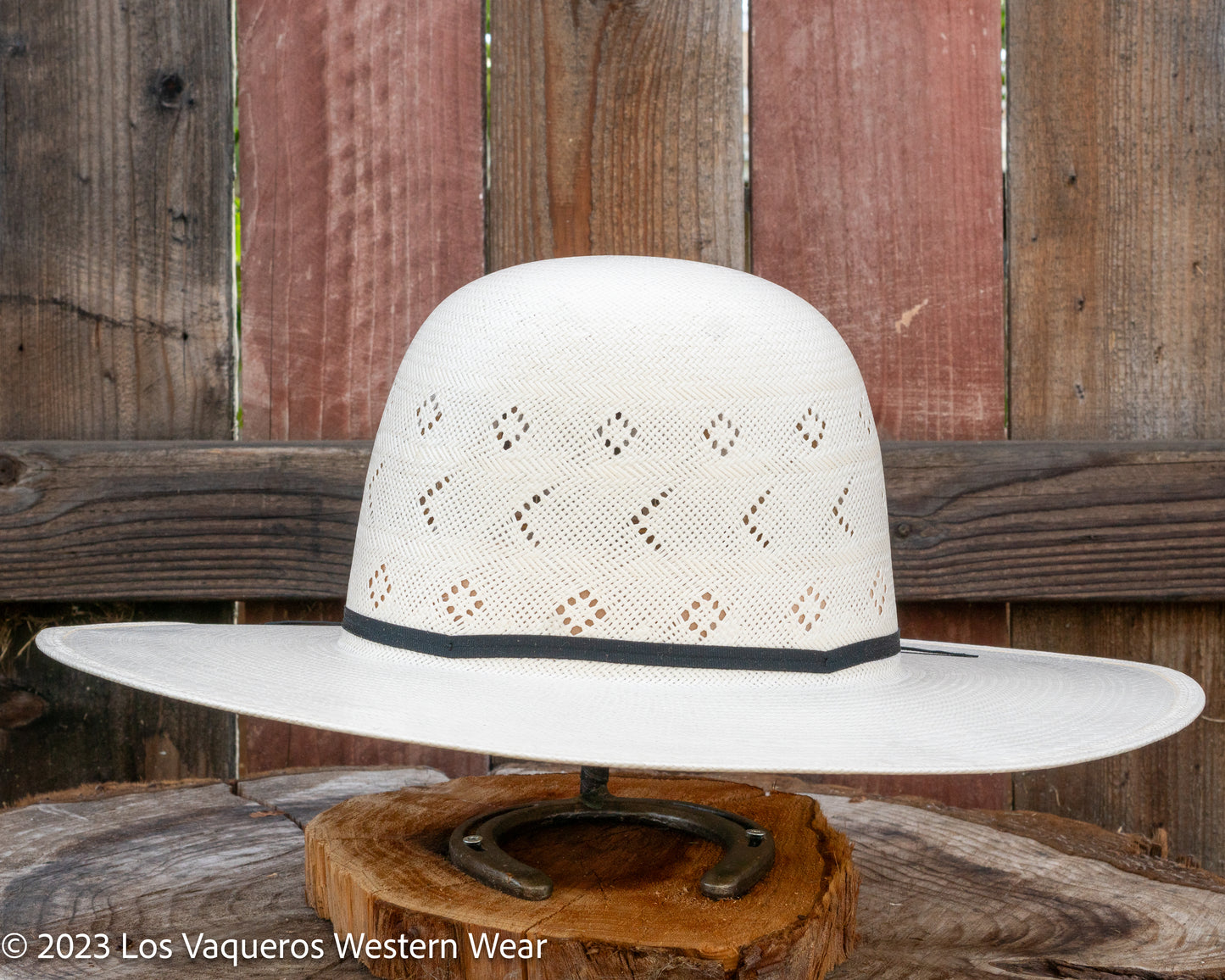 American Hat Company Straw Hat Regular Crown Boomerang White