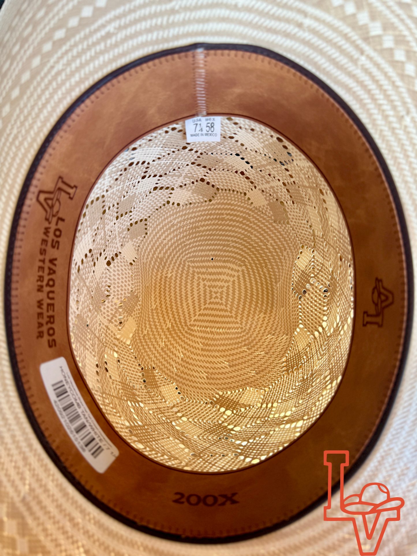 Los Vaqueros Straw Hat Tall Crown Honeycomb Tan/White