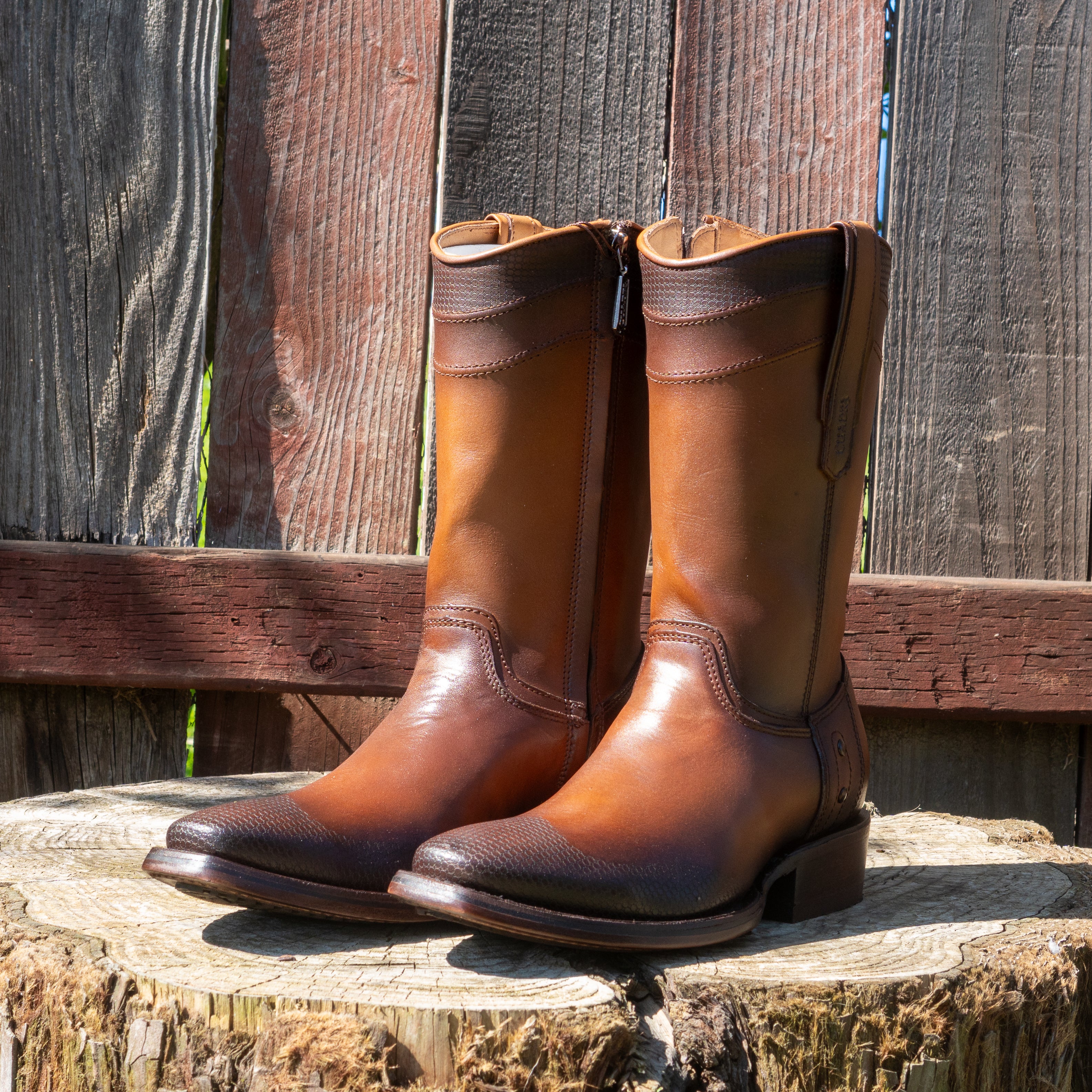 Cuadra Men's Honey French Toe Urban Western Style Boots – Los