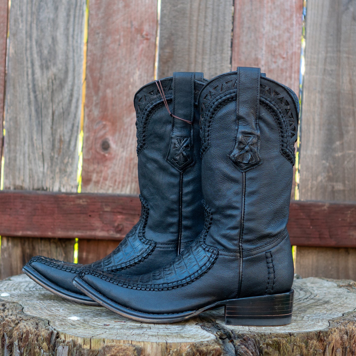 Cuadra Men's Fuscus Belly Narrow Square Cowboy Boots in Black