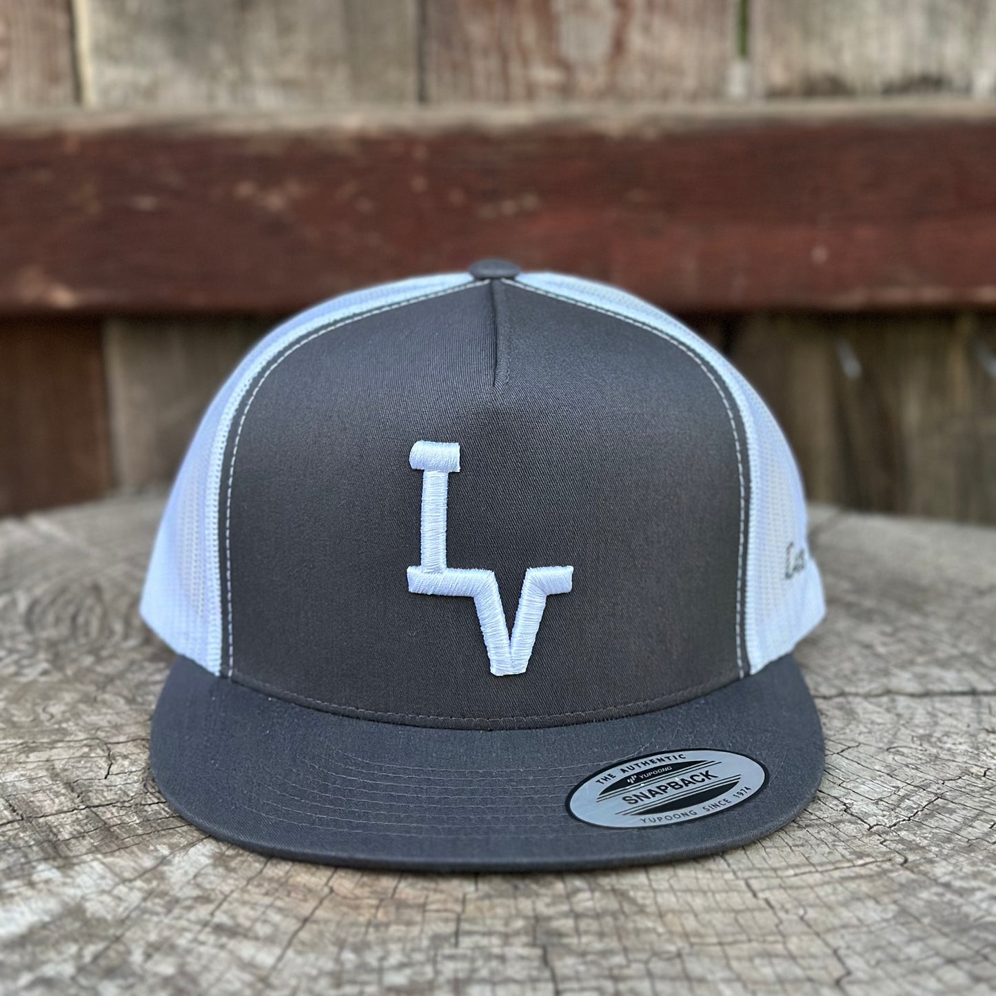 Los Vaqueros LV Logo Snapback Flat Brim Grey/White