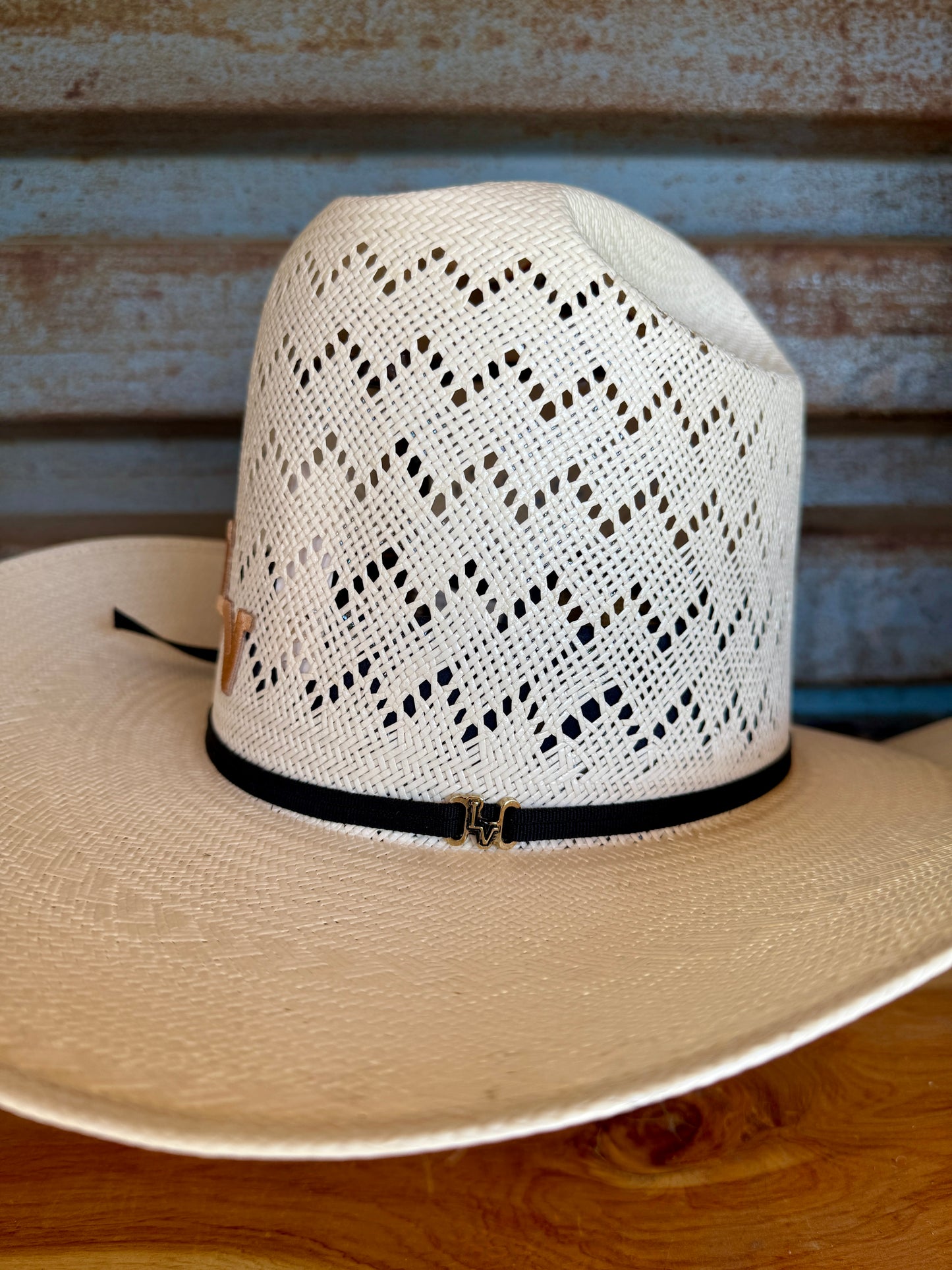 Los Vaqueros Straw Hat Tall Crown Waves White