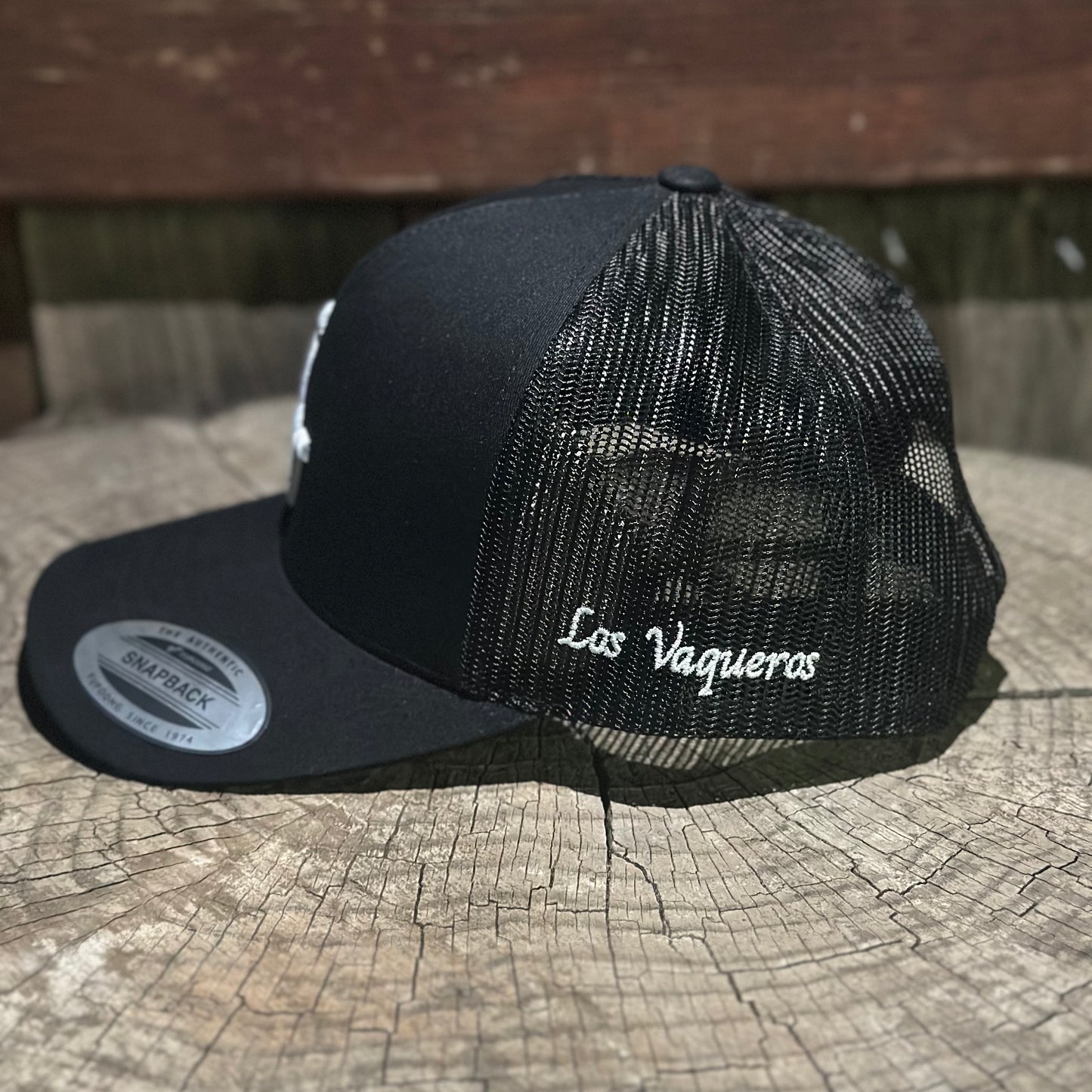 Los Vaqueros LV Logo Curved Brim Snapback Black