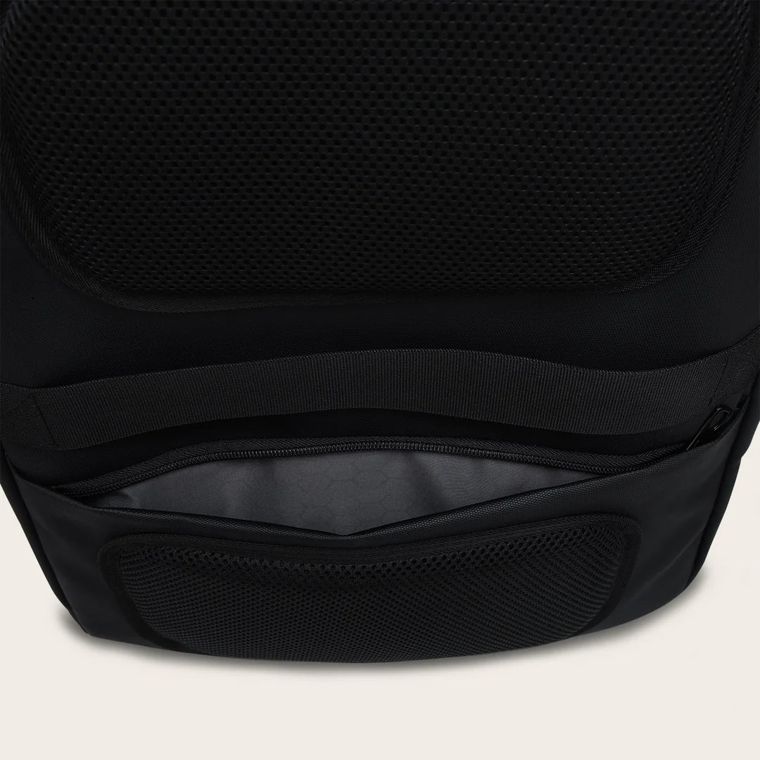 Cuadra Hat Carrier Backpack Black