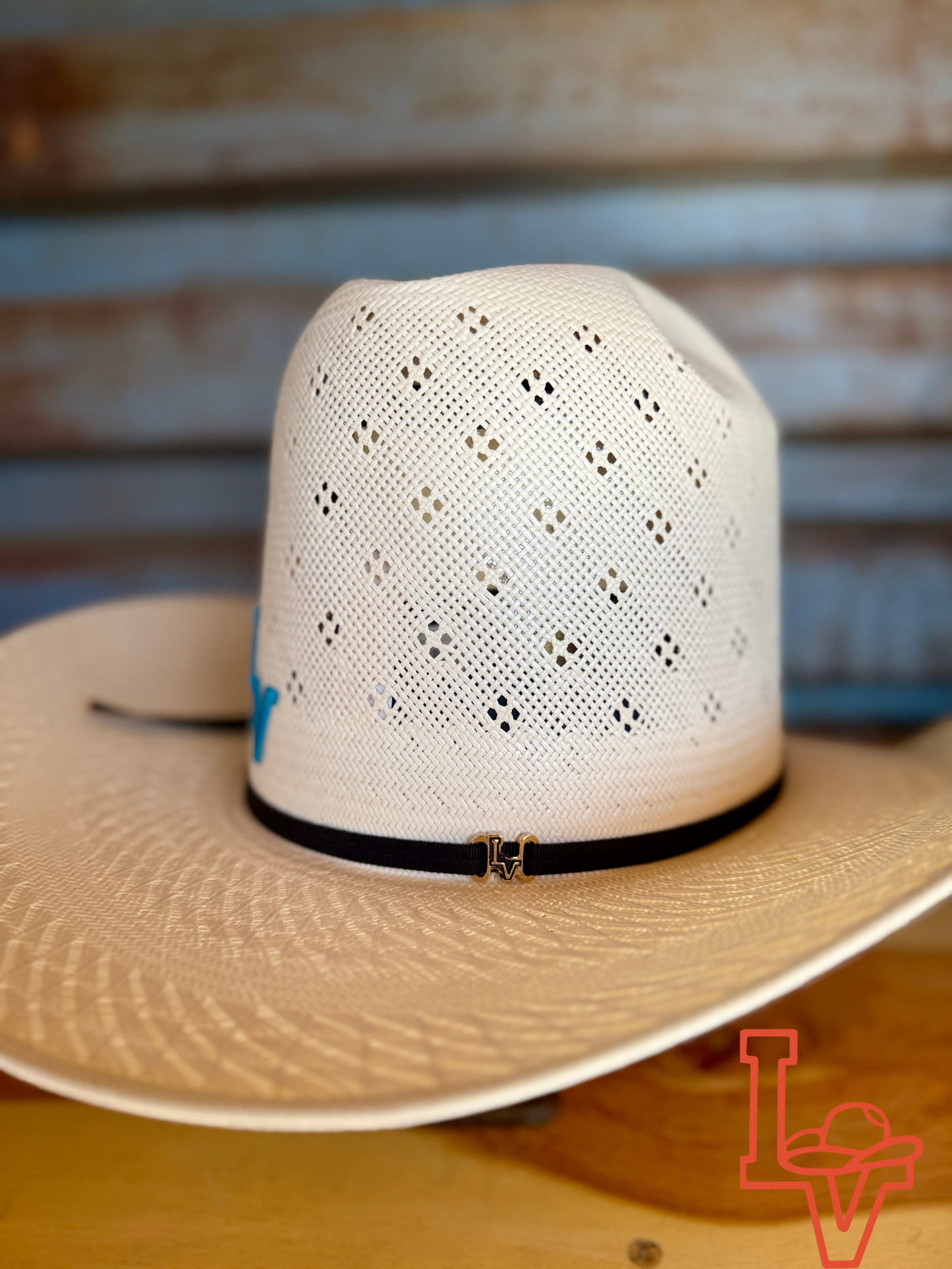 Los Vaqueros Straw Hat Tall Crown Conley White