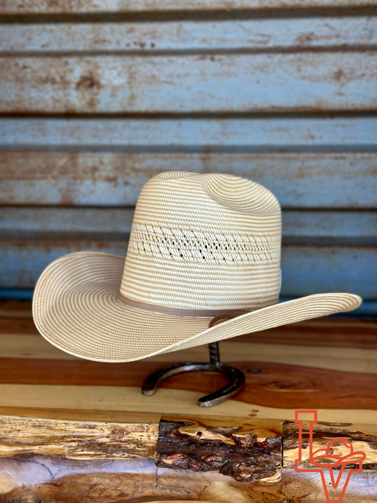 Valtierra Straw Hat Tall Crown Acampo Tan White