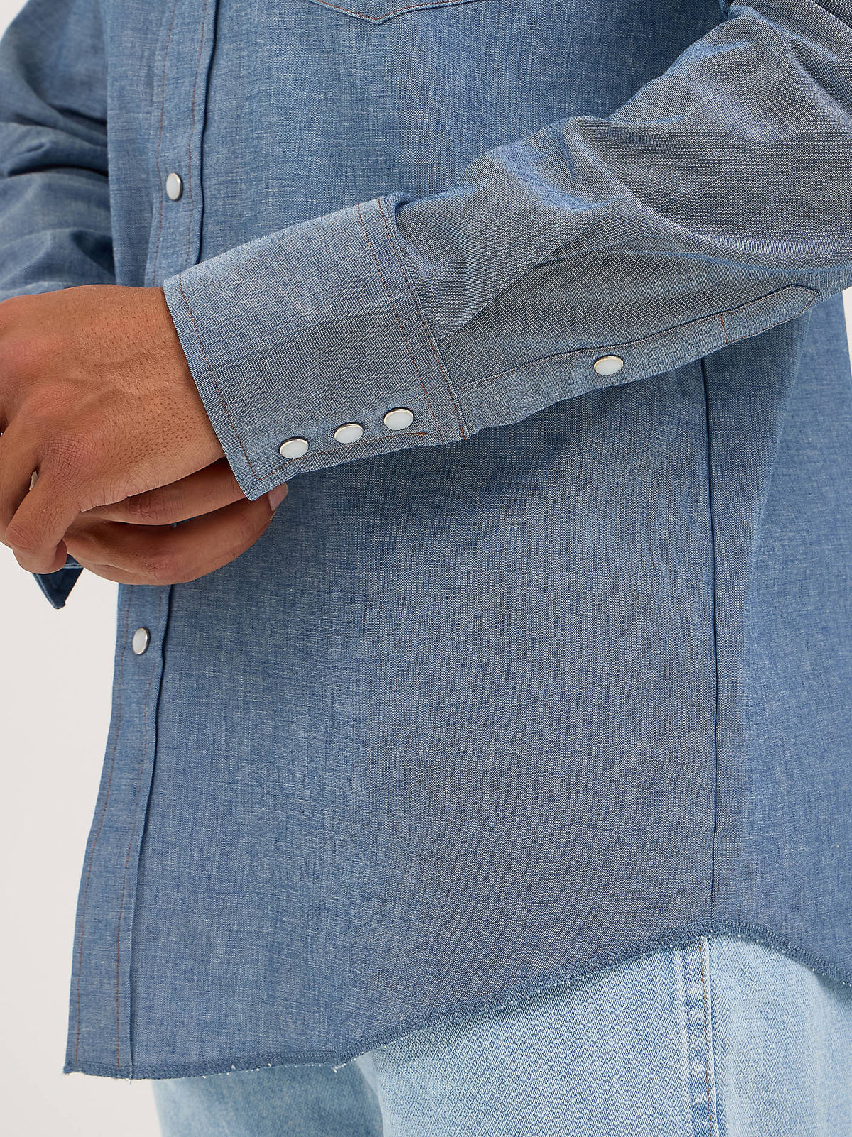 Wrangler Men's Cowboy Cut® Long Sleeve Western Snap Chambray Blue Work Shirt