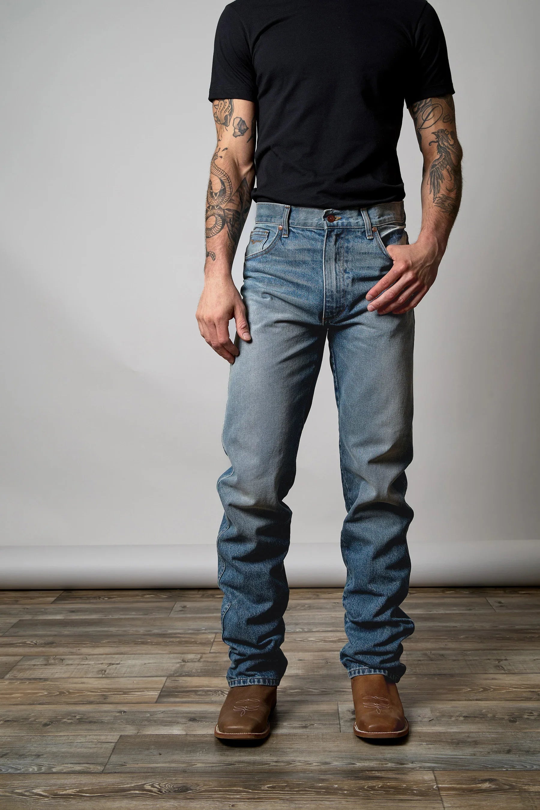Zach-Light-Wash-Jeans-Mens-1_5a985dfe-1c7c-44ee-b1c3-b77f34a095e8.jpg