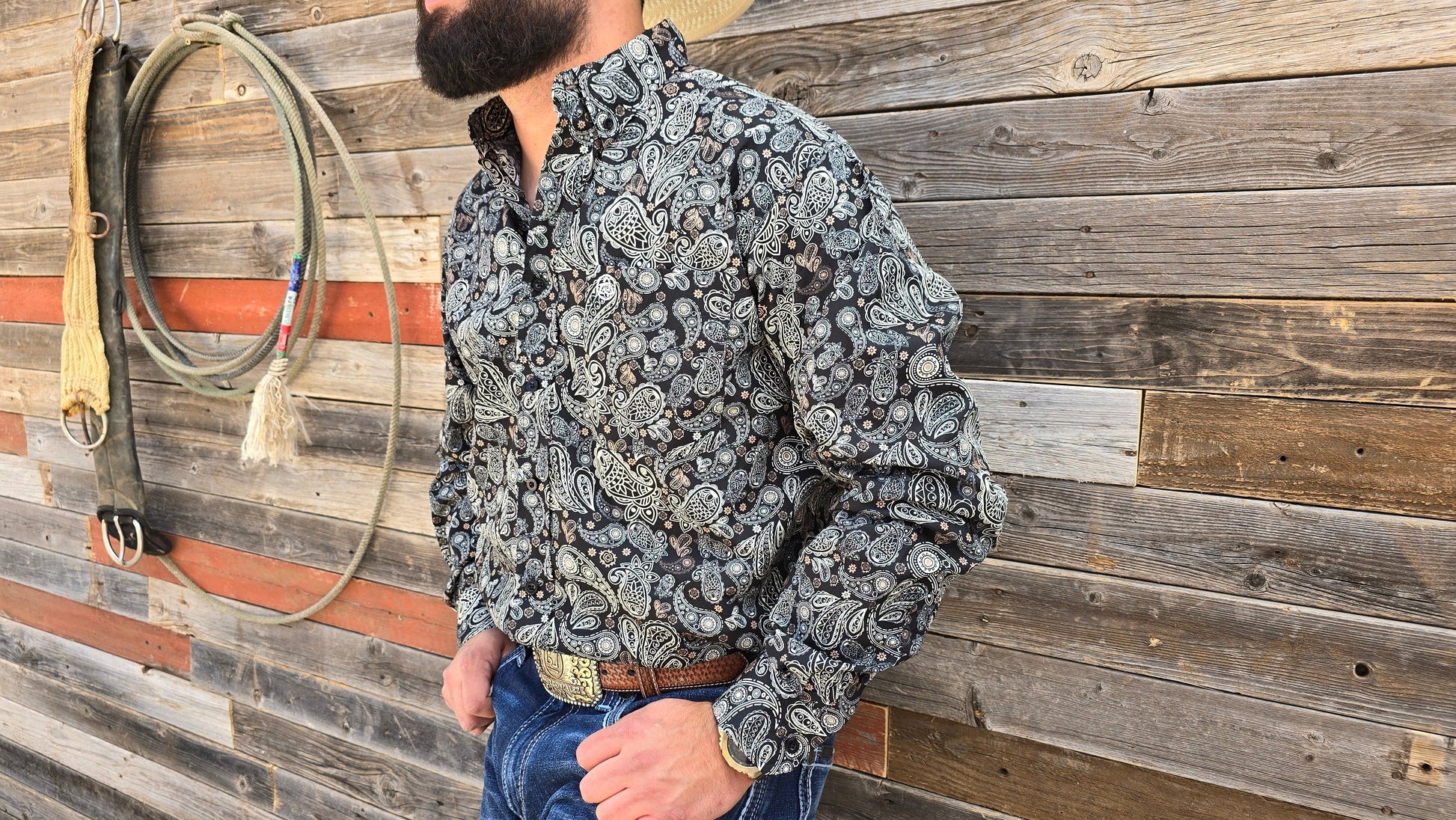 BLACK PAISLEY