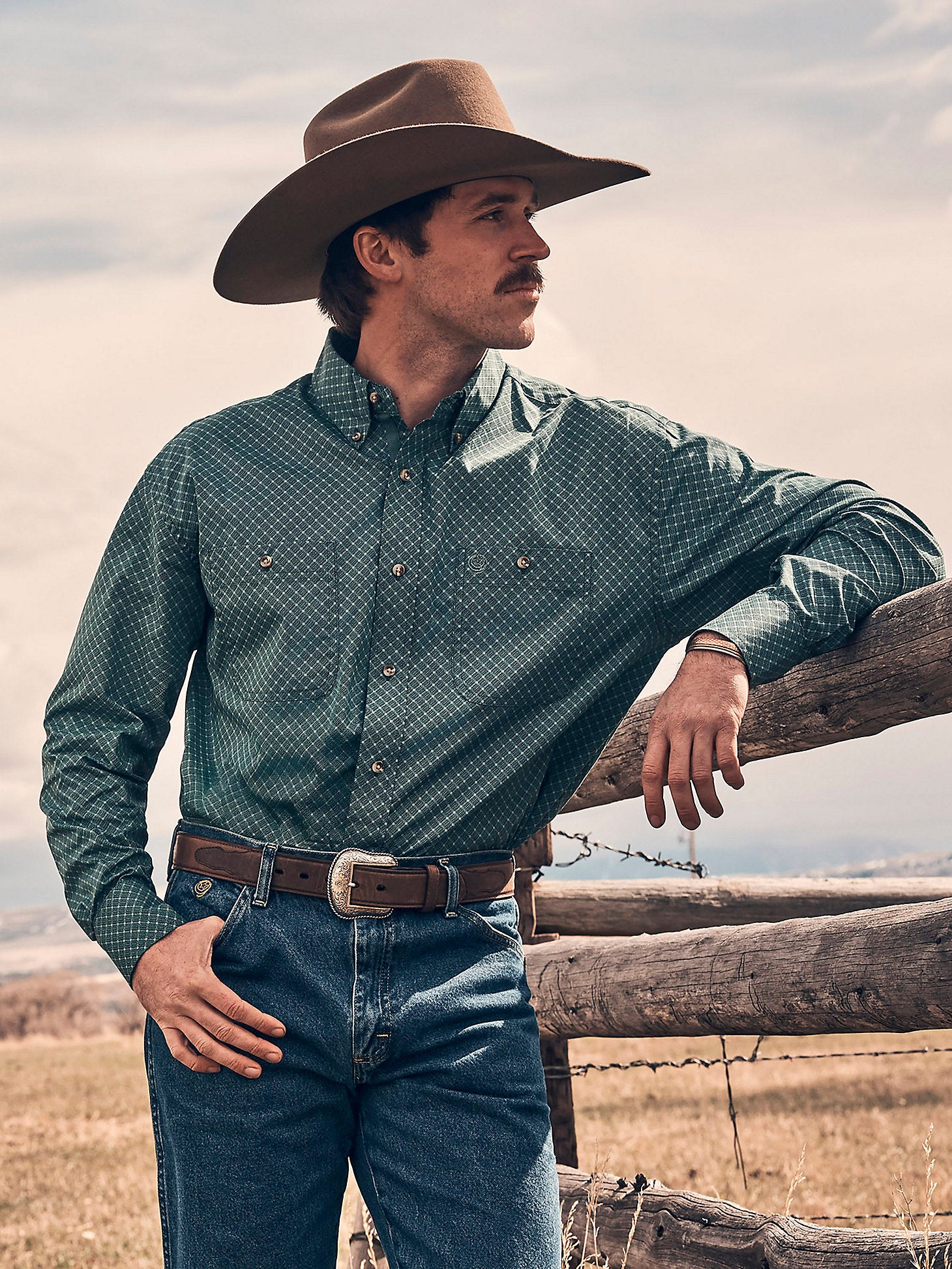 Wrangler Men's George Strait Button Down Shirt (Size: M)