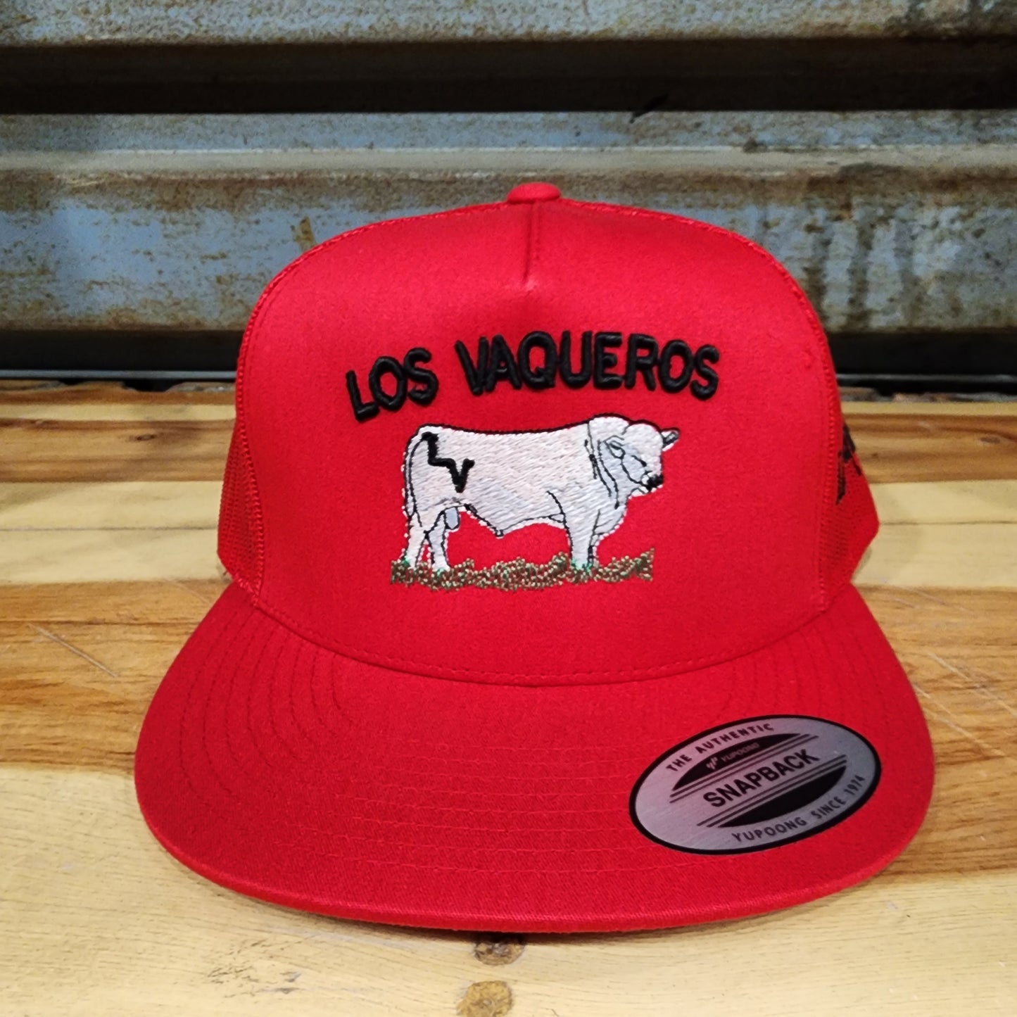 Los Vaqueros Charolais Snapback Red