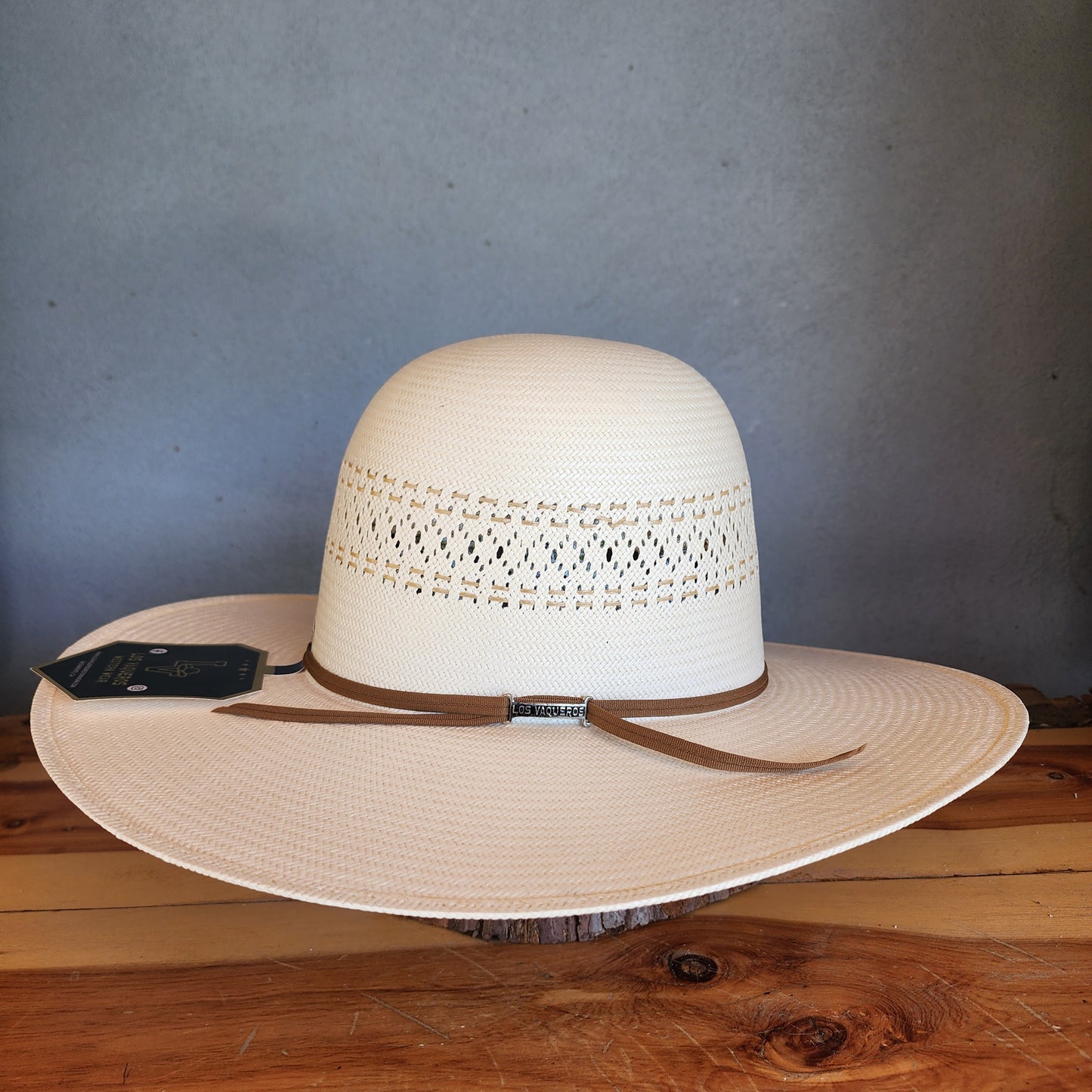 Los Vaqueros Straw Hat Open Regular Crown Short Horn White