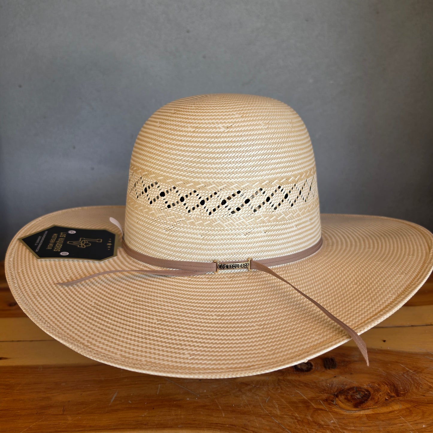 Los Vaqueros Straw Hat Open Regular Crown Diamond Stripe Tan White