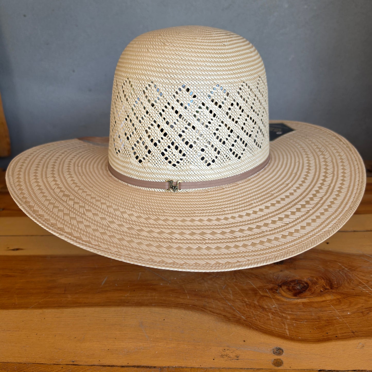 Los Vaqueros Straw Hat Open Regular Crown Shooting Diamond Tan White