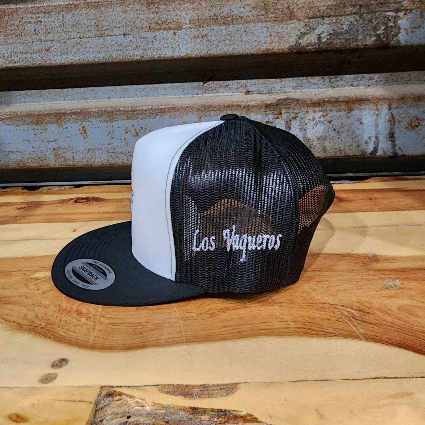 Los Vaqueros Sombrerito LV Logo Snapback Black/White